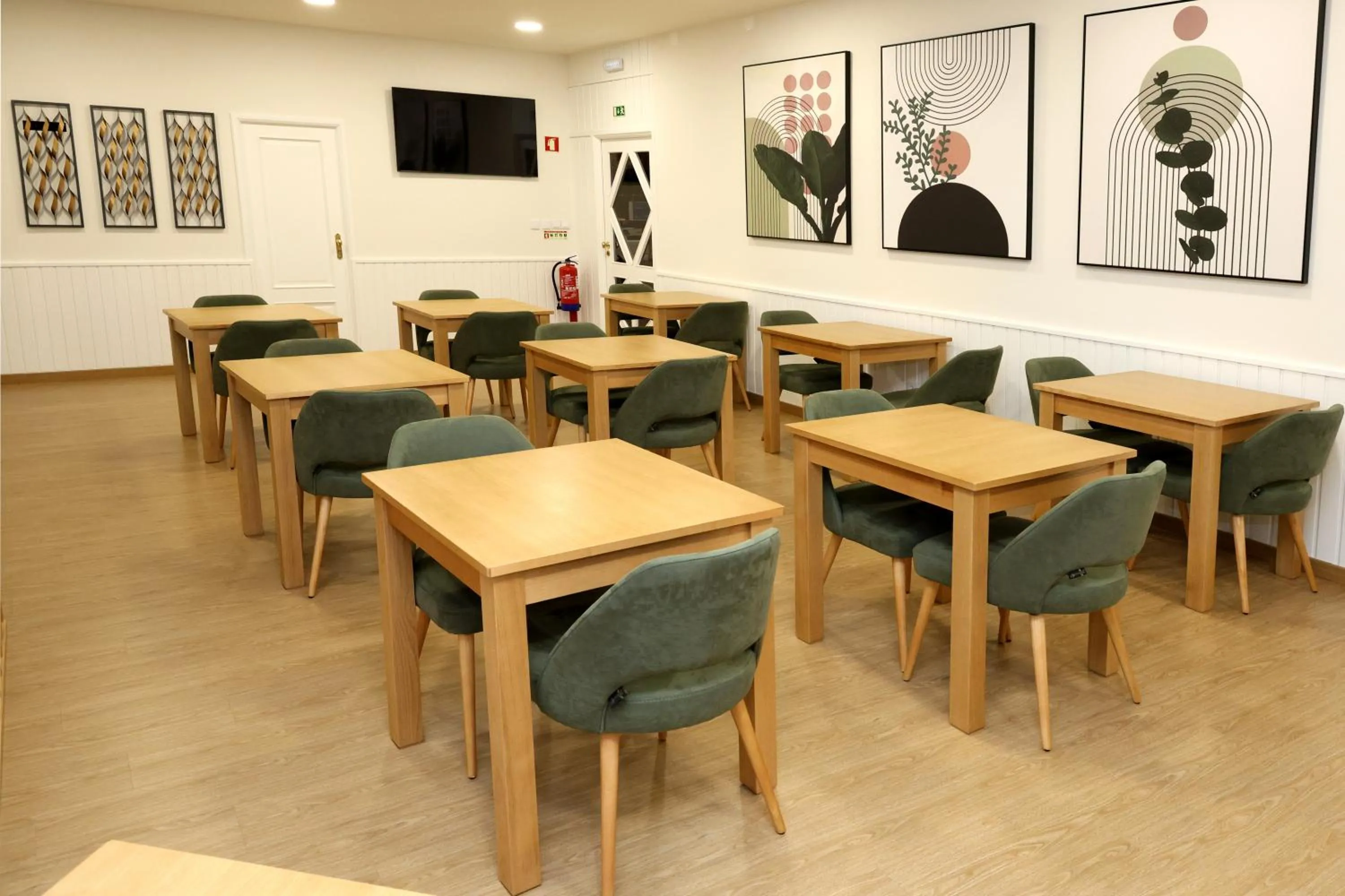 TV and multimedia in Hotel Ribadouro