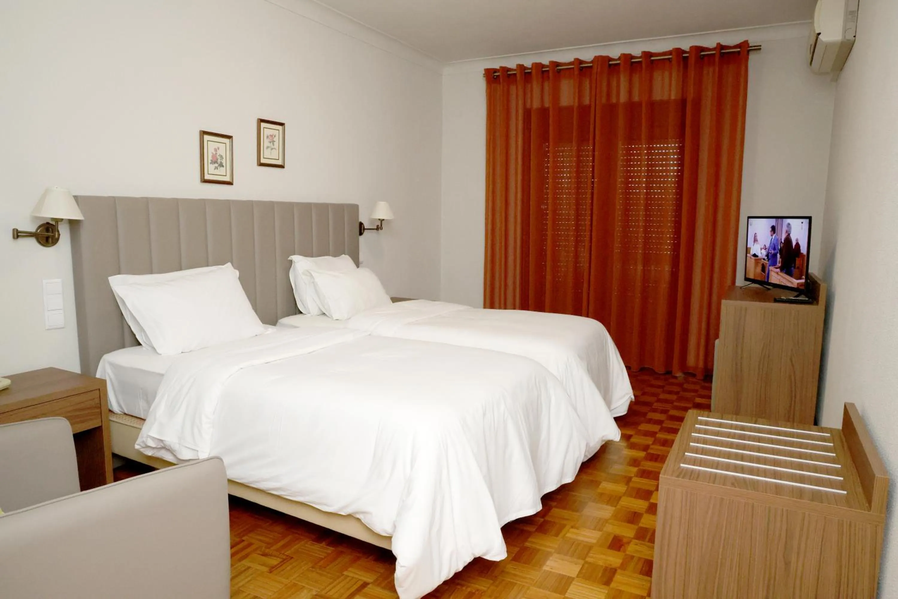 Bed in Hotel Ribadouro