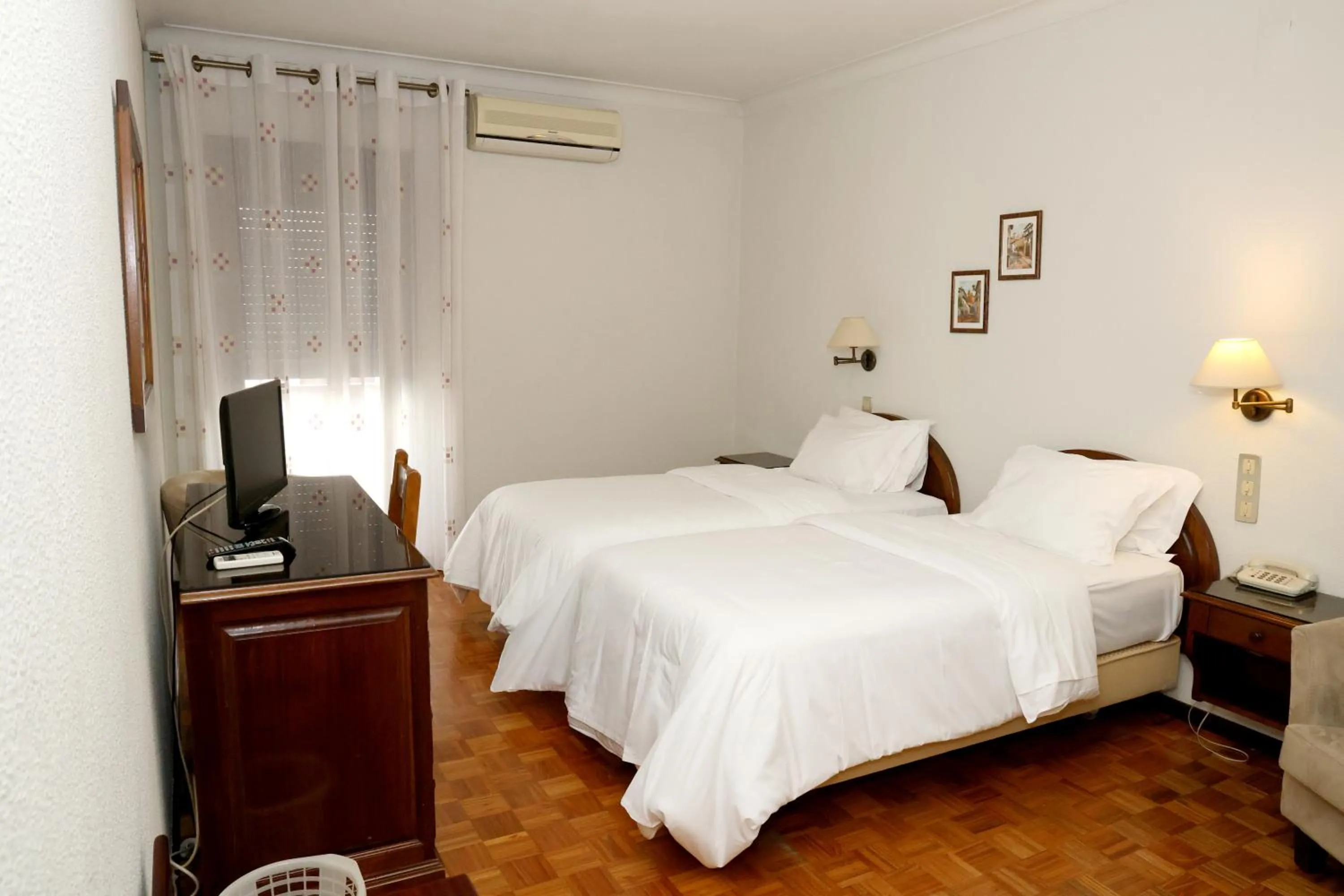 Bed in Hotel Ribadouro