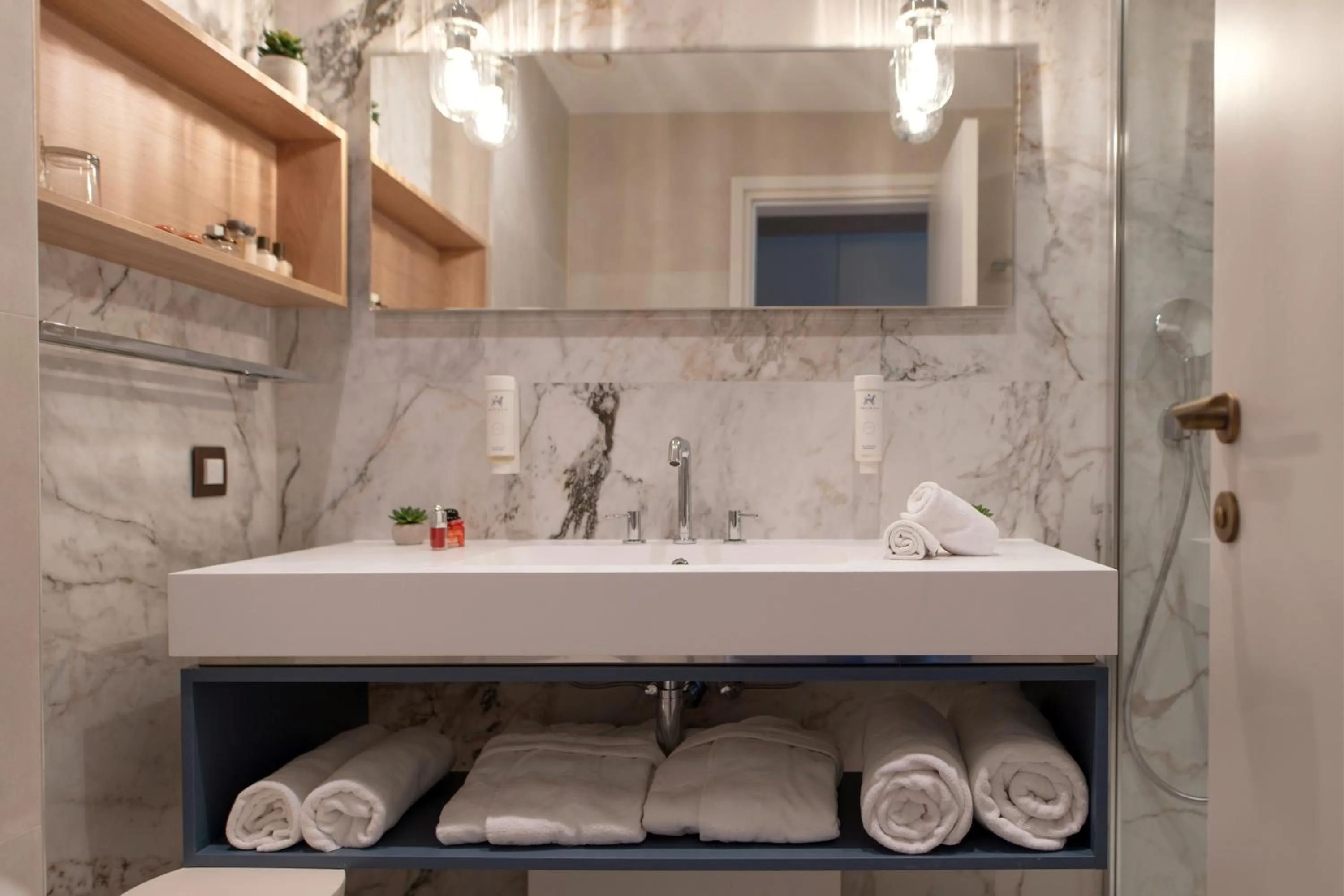 Bathroom in Hotel Croatia