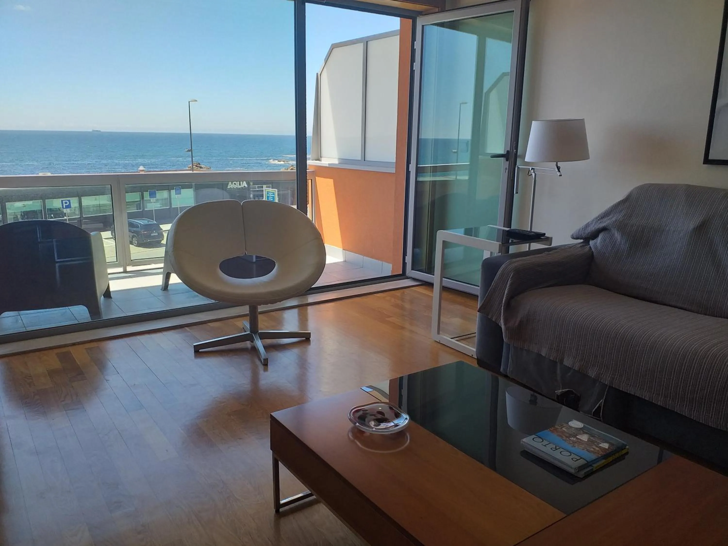 H2OPorto Beachfront Apartment