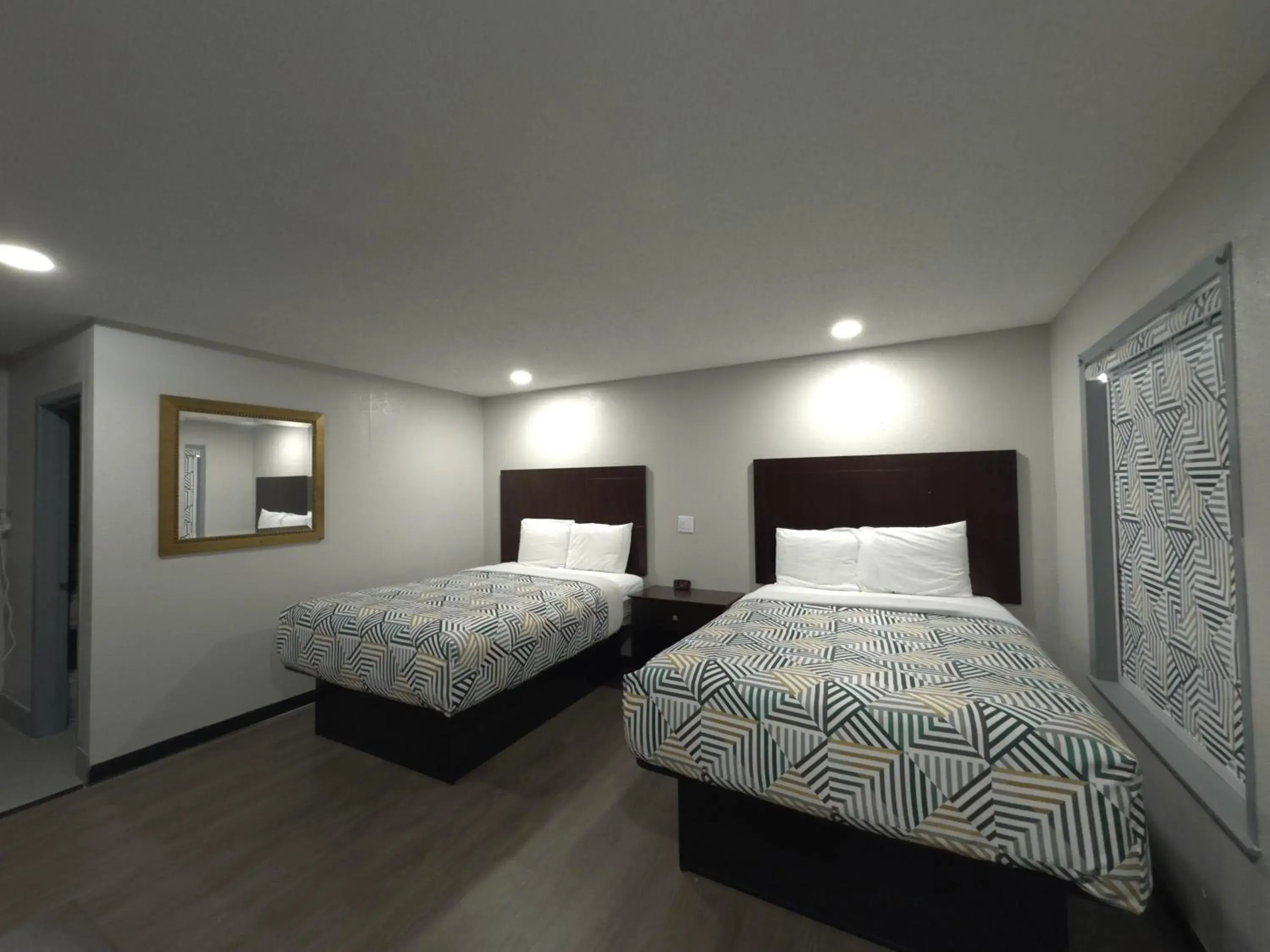 Queen Room with Two Queen Beds - Non-Smoking in Relax Inn Mcgehee Queen Room with Two Queen Beds - Non-Smoking in Relax Inn Mcgehee