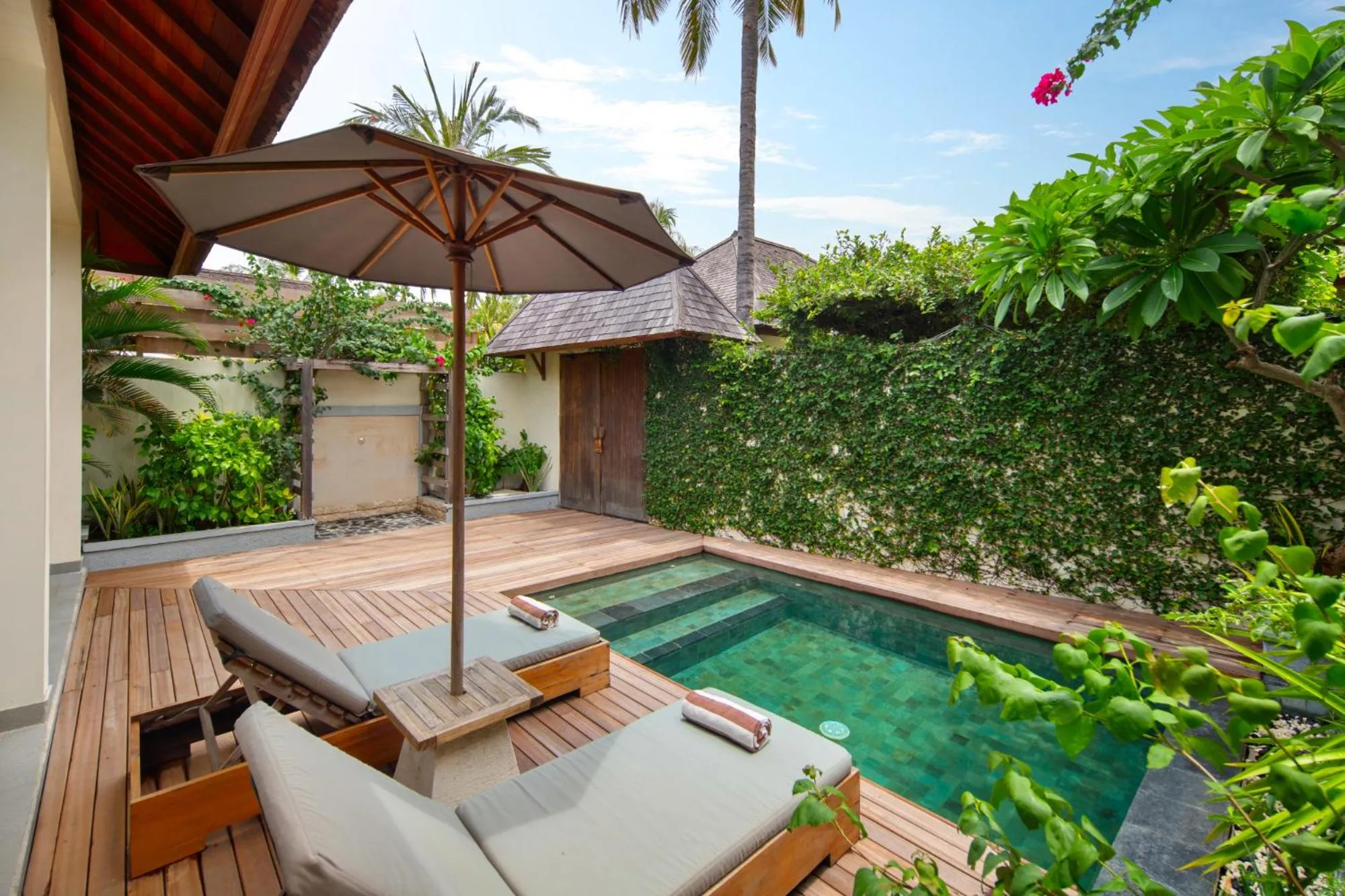Pool view in Utara Villas