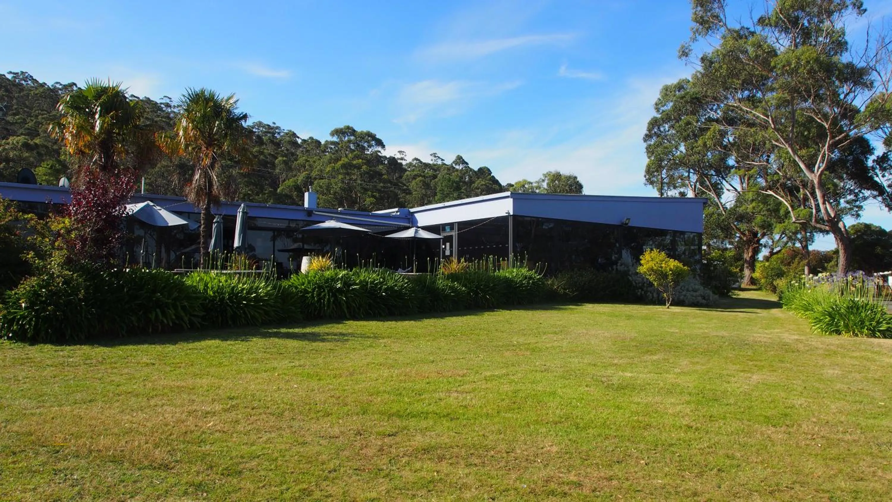 Property building in Orford Blue Waters Hotel