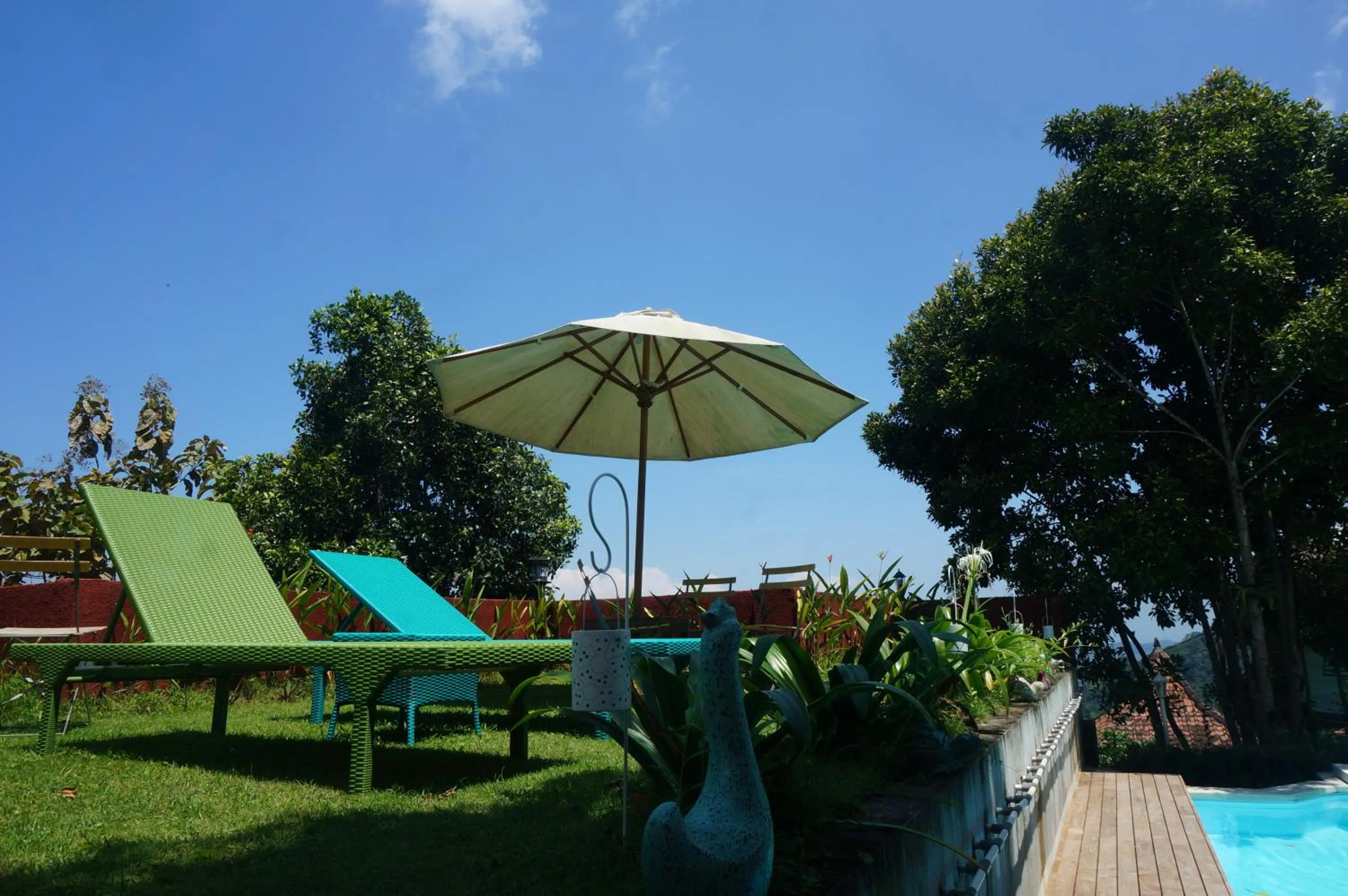 Swimming pool in Manggis Garden Dive Resort