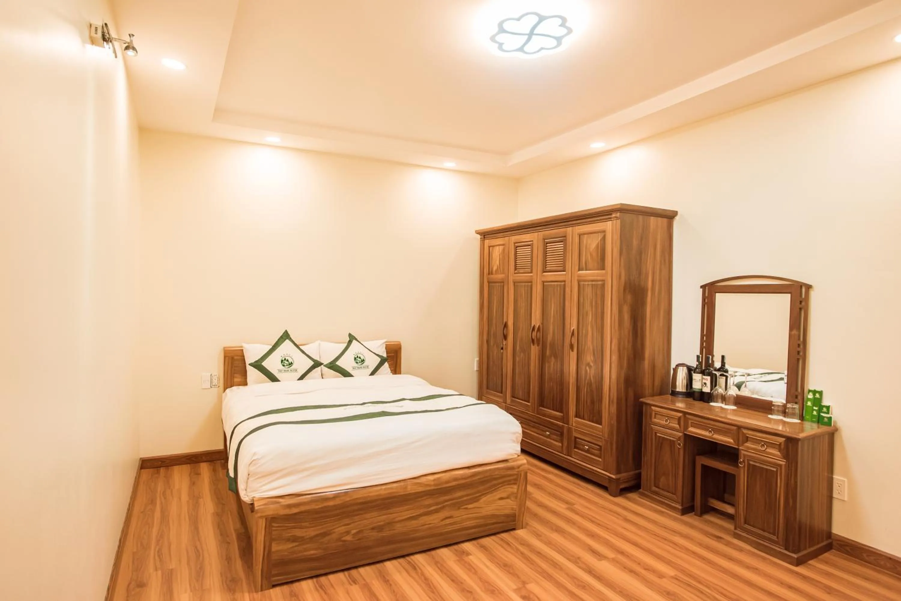 Thuy Hoang Nguyen Resort & Spa