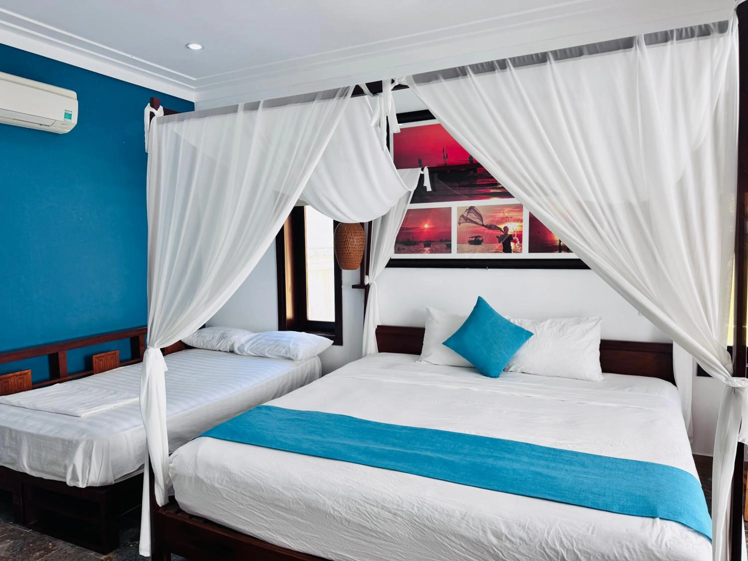 Bed in Relax Garden Boutique Villa Hoi An