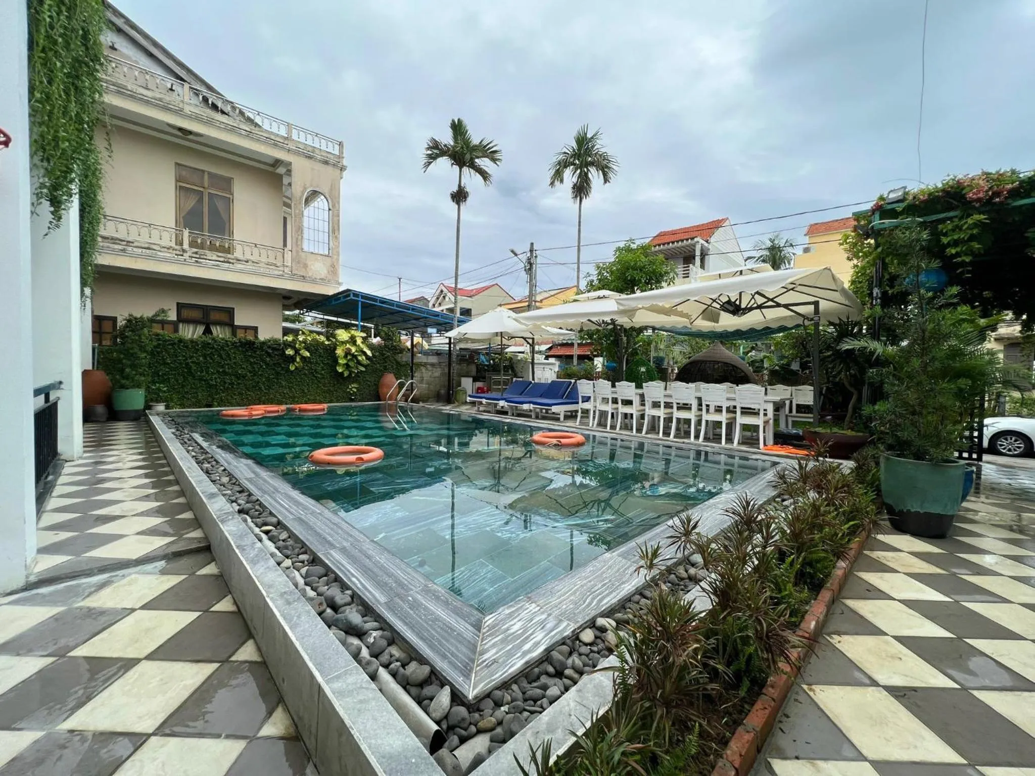 Swimming pool in Relax Garden Boutique Villa Hoi An