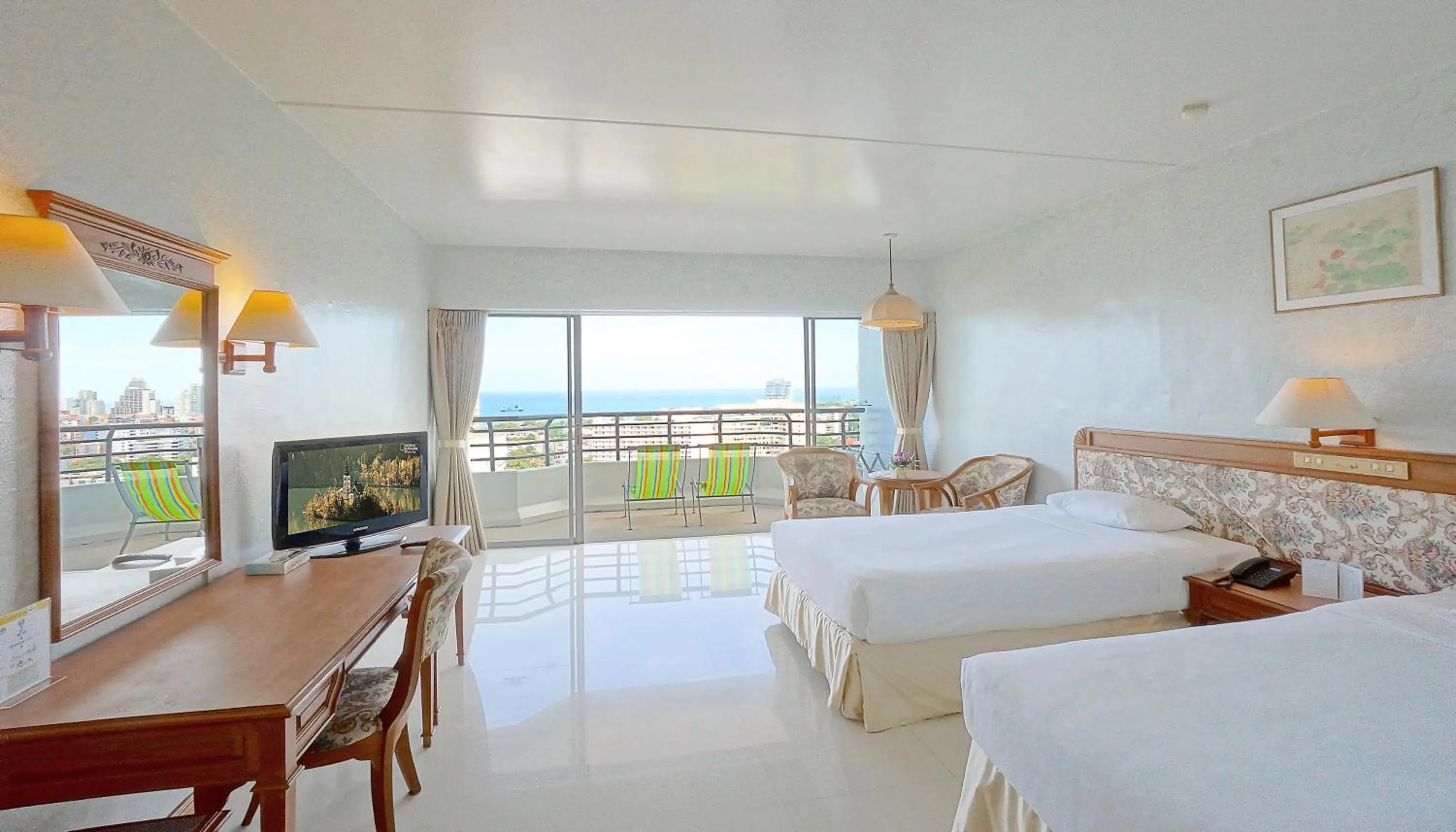 Superior Double Room with Two Double Beds in Pattaya Park Beach Resort