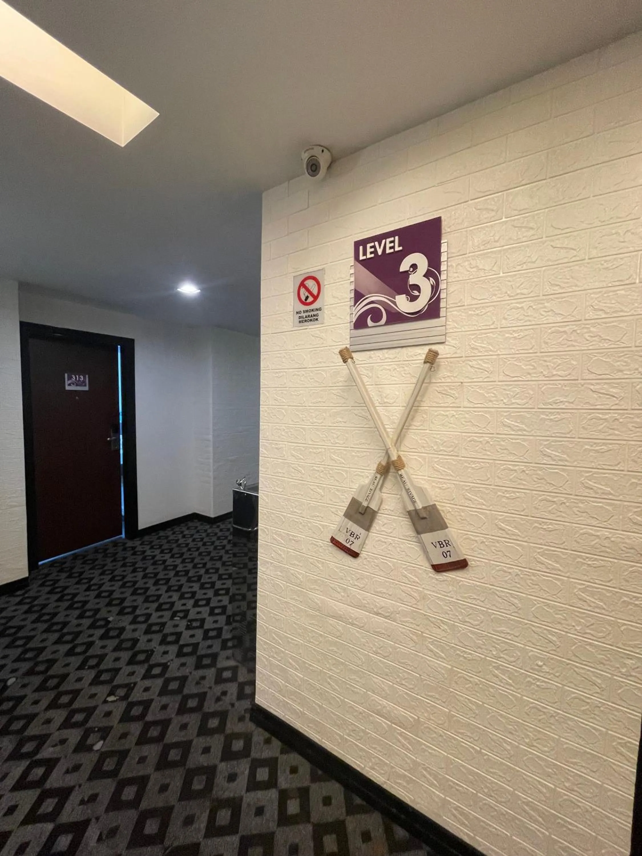 Area and facilities in New World Express Motel