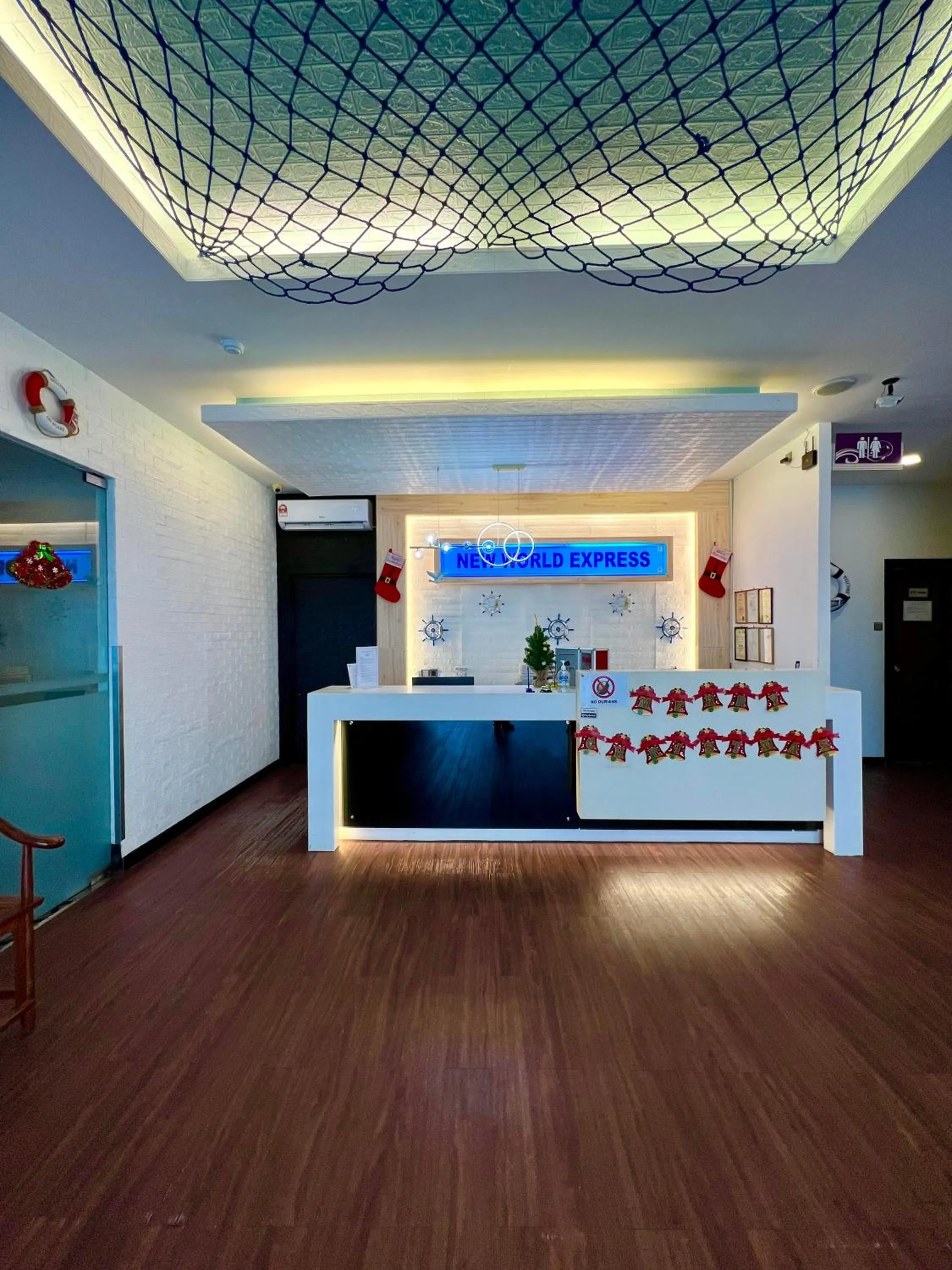 Lobby or reception in New World Express Motel