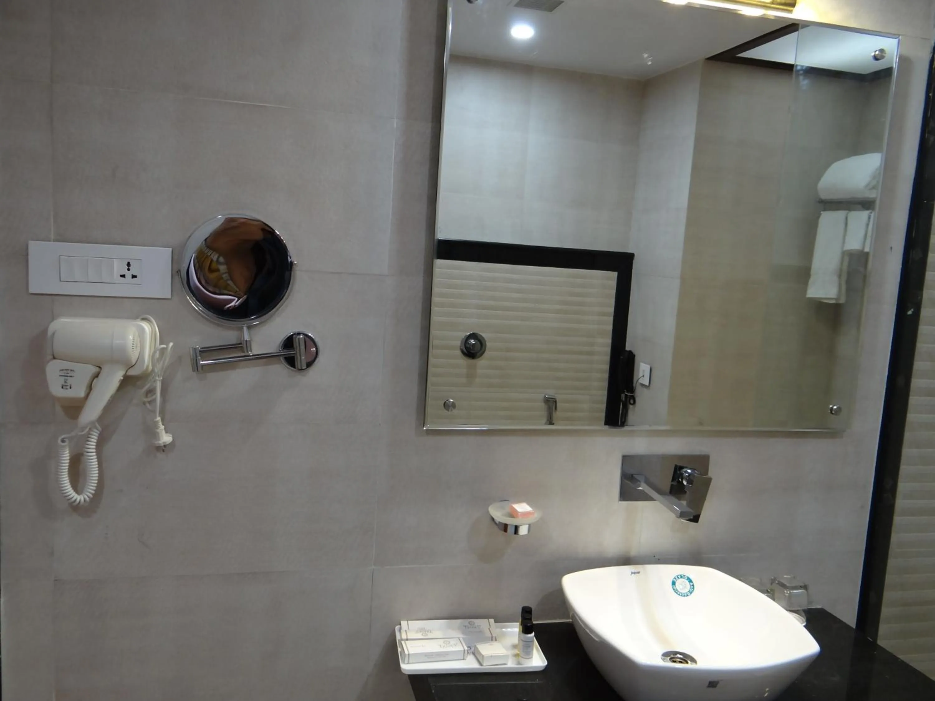 Bathroom in Hotel Tridev