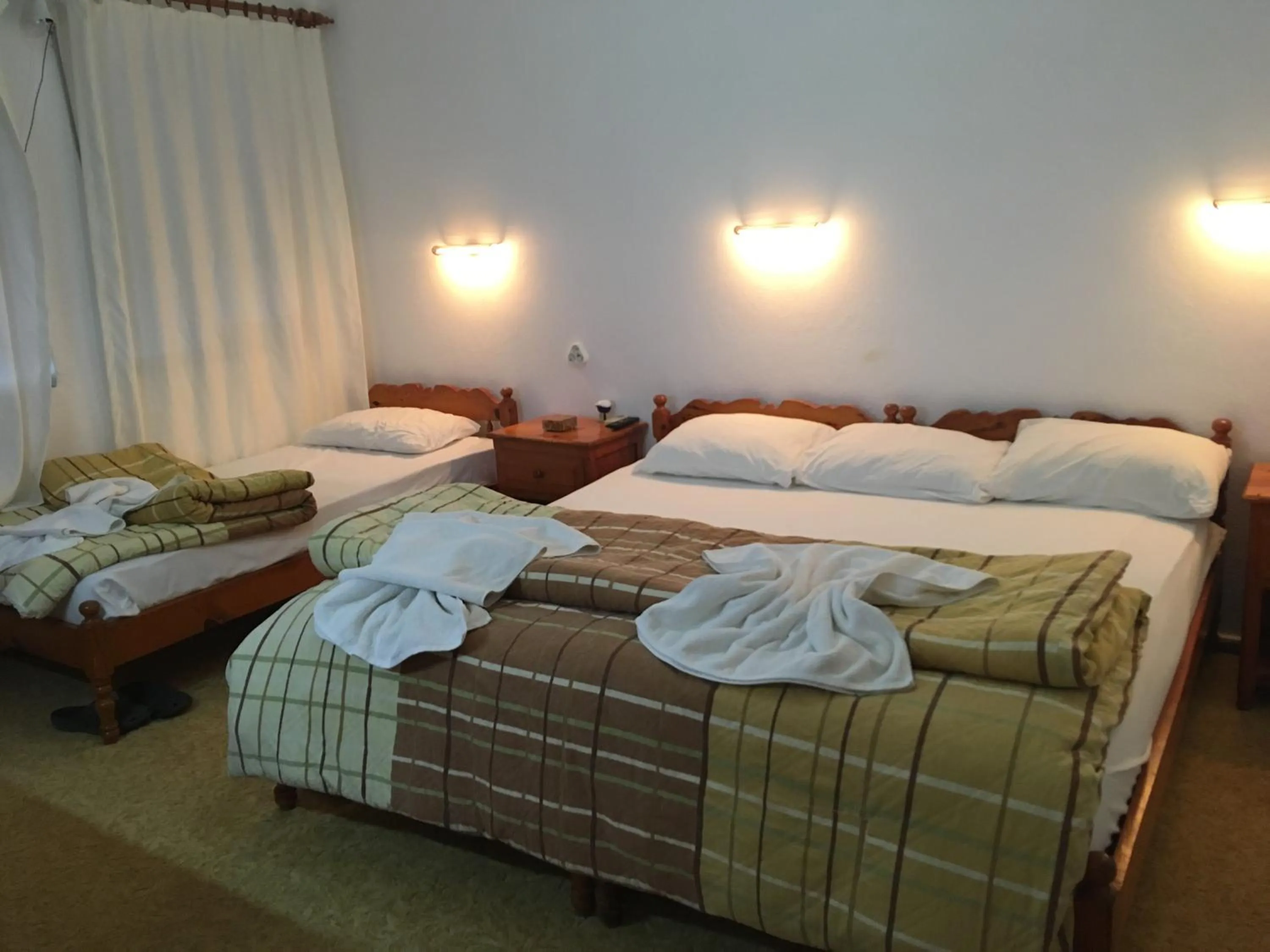 Photo of the whole room in Murat Hotel