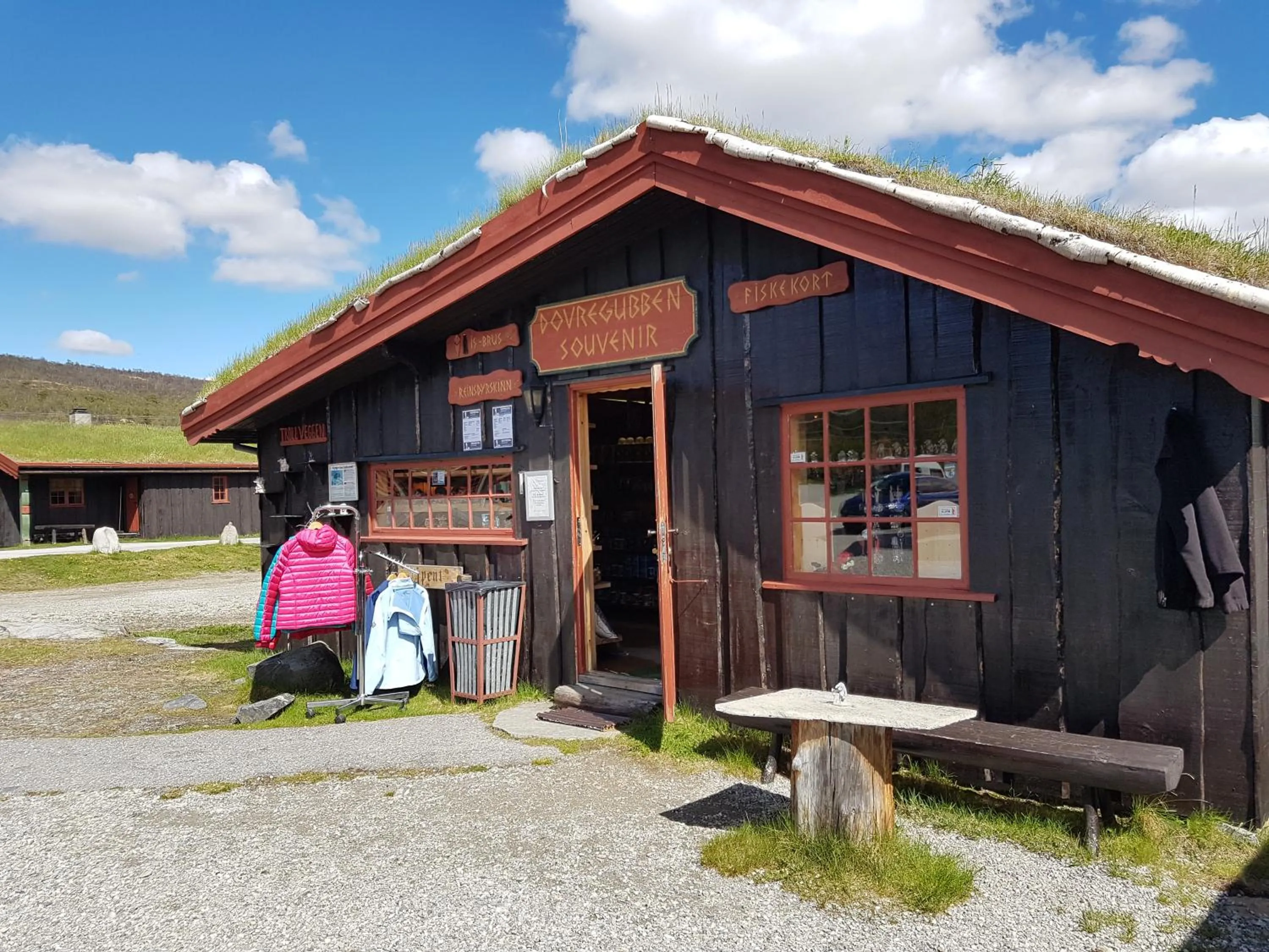 Summer in Dovregubbens Hall