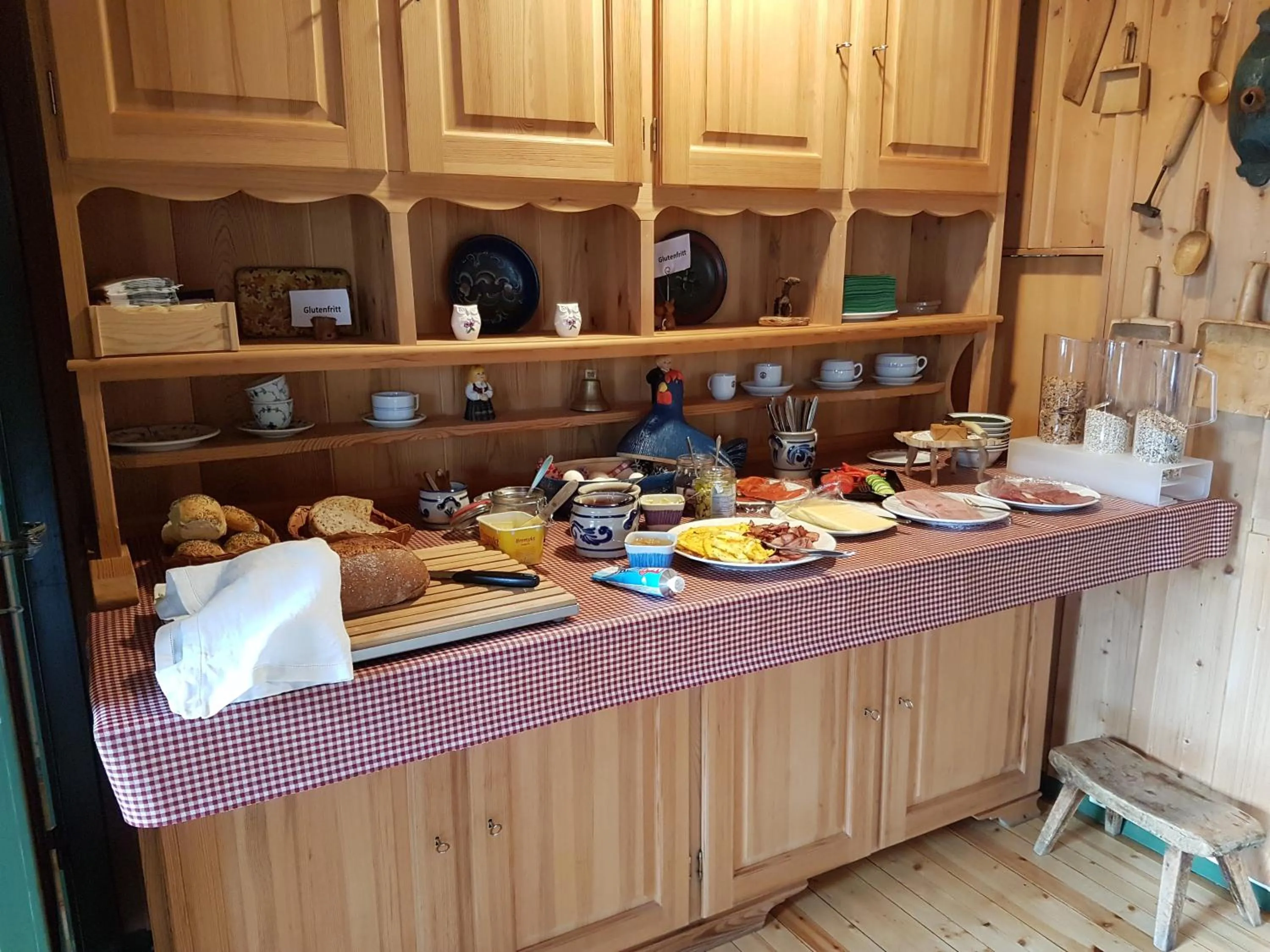 Breakfast in Dovregubbens Hall