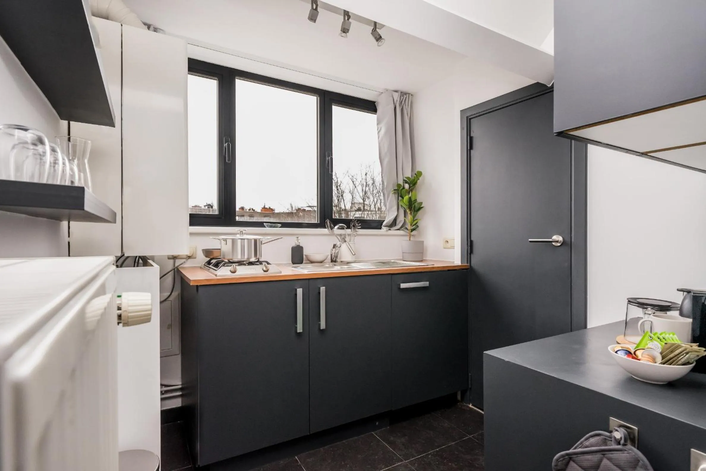 Kitchen or kitchenette in Simone's Kitchen B&B