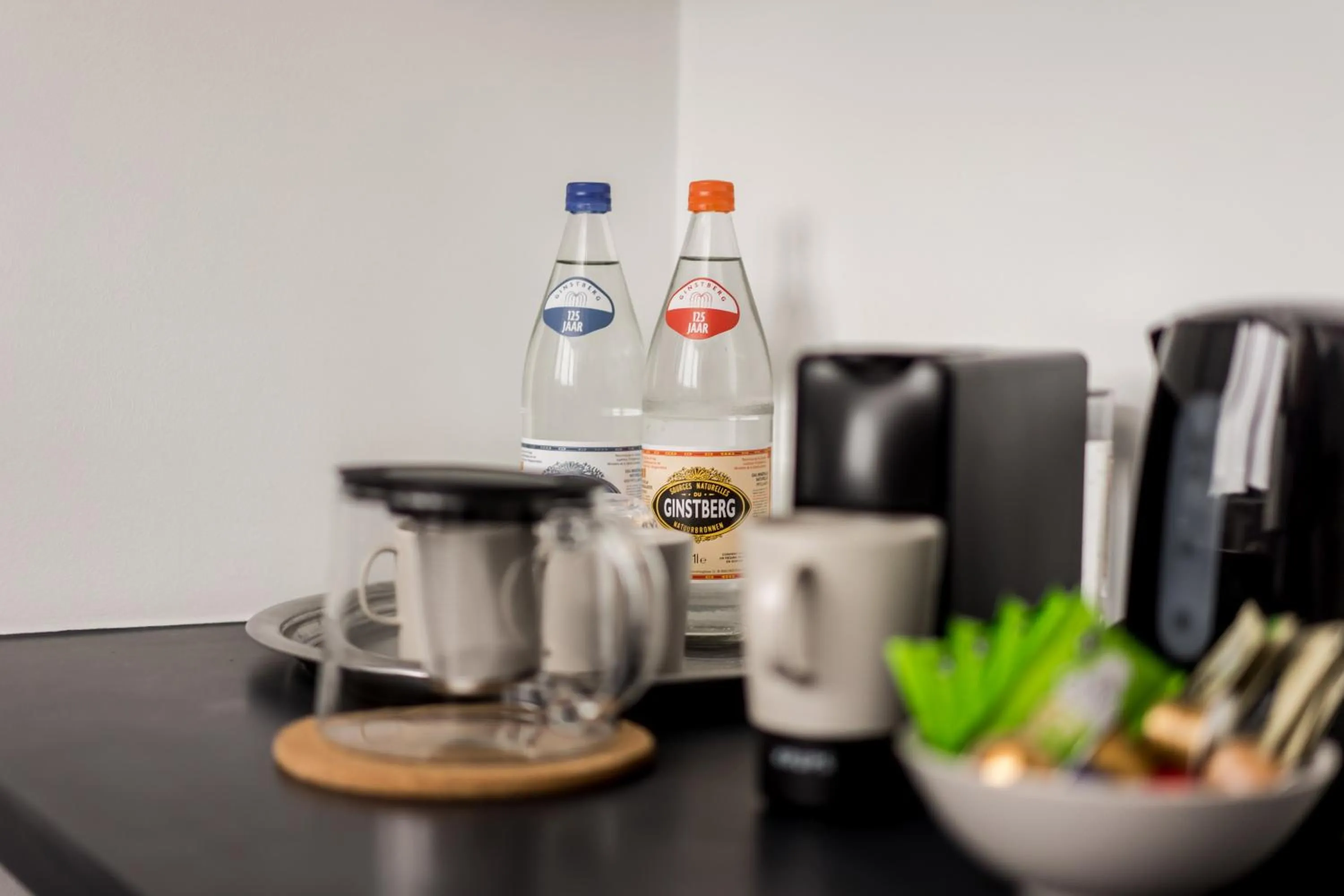 Coffee/tea facilities in Simone's Kitchen B&B