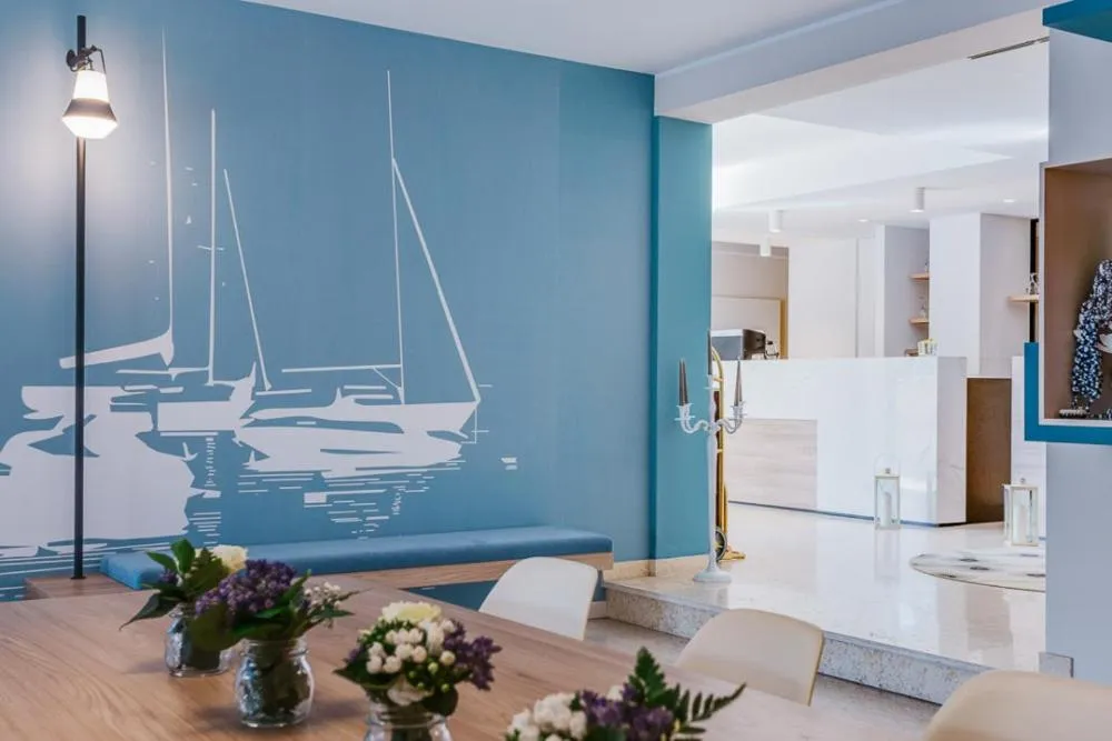 Lobby or reception in Hotel Al Sole Bardolino
