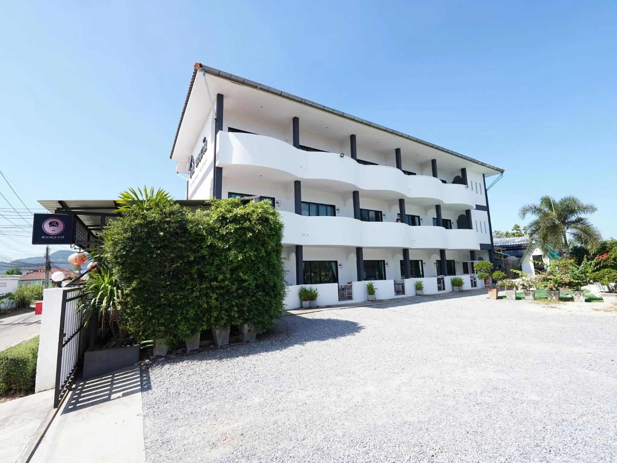 Property building in RoomQuest One Bangsaray