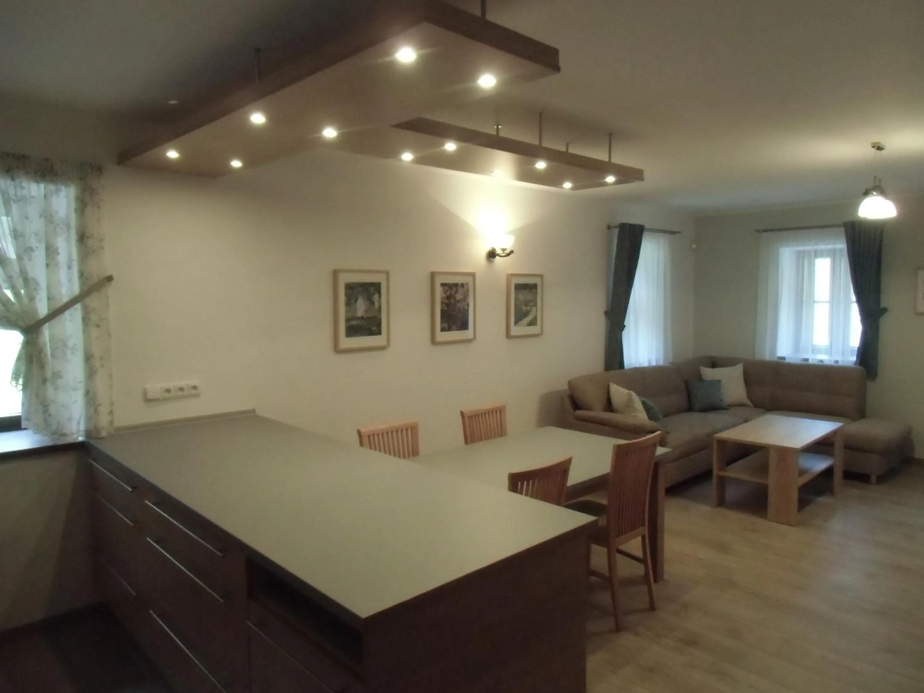 Dining area in Hájovna Bukovec