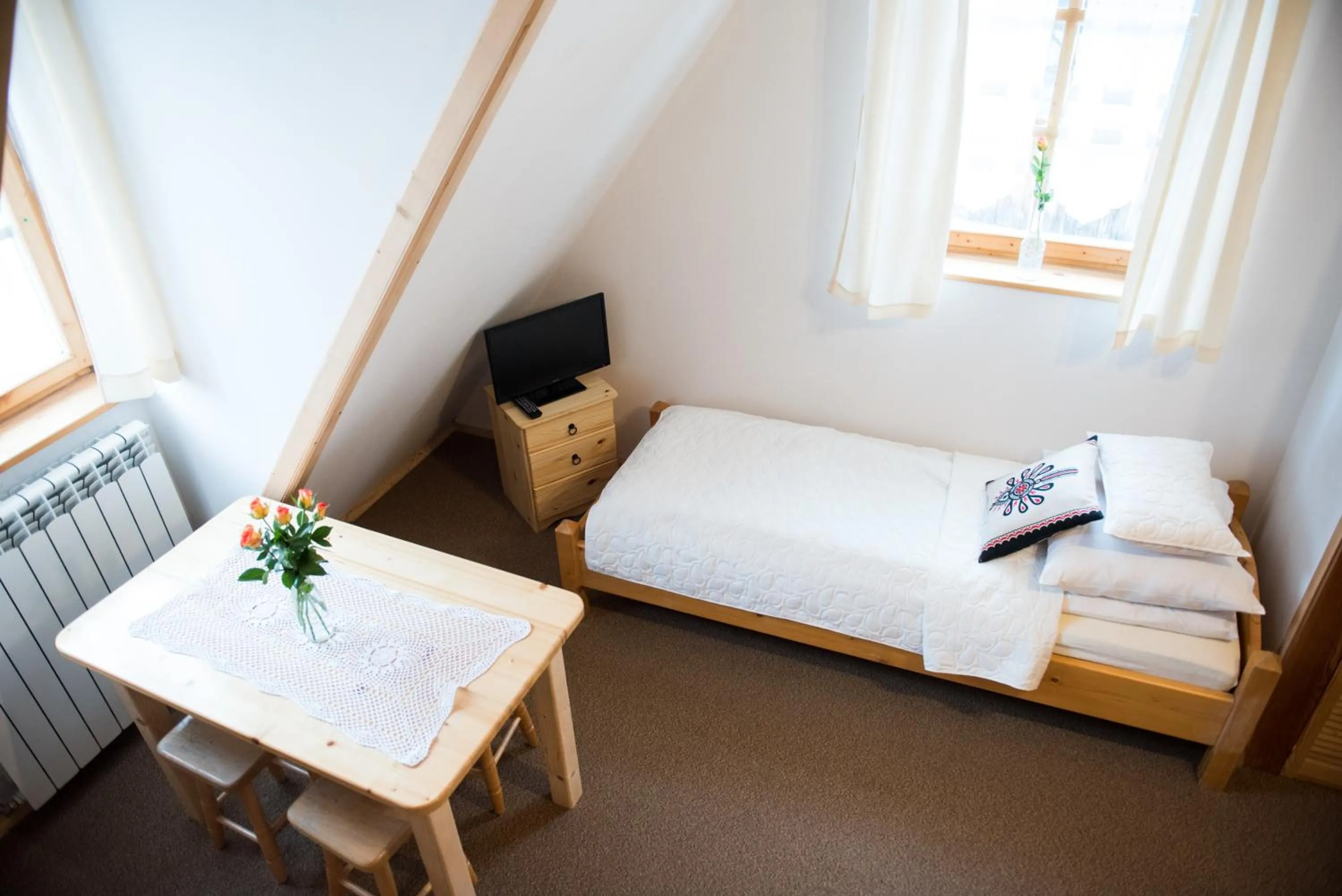 Photo of the whole room, Bed in Willa Jedlicka