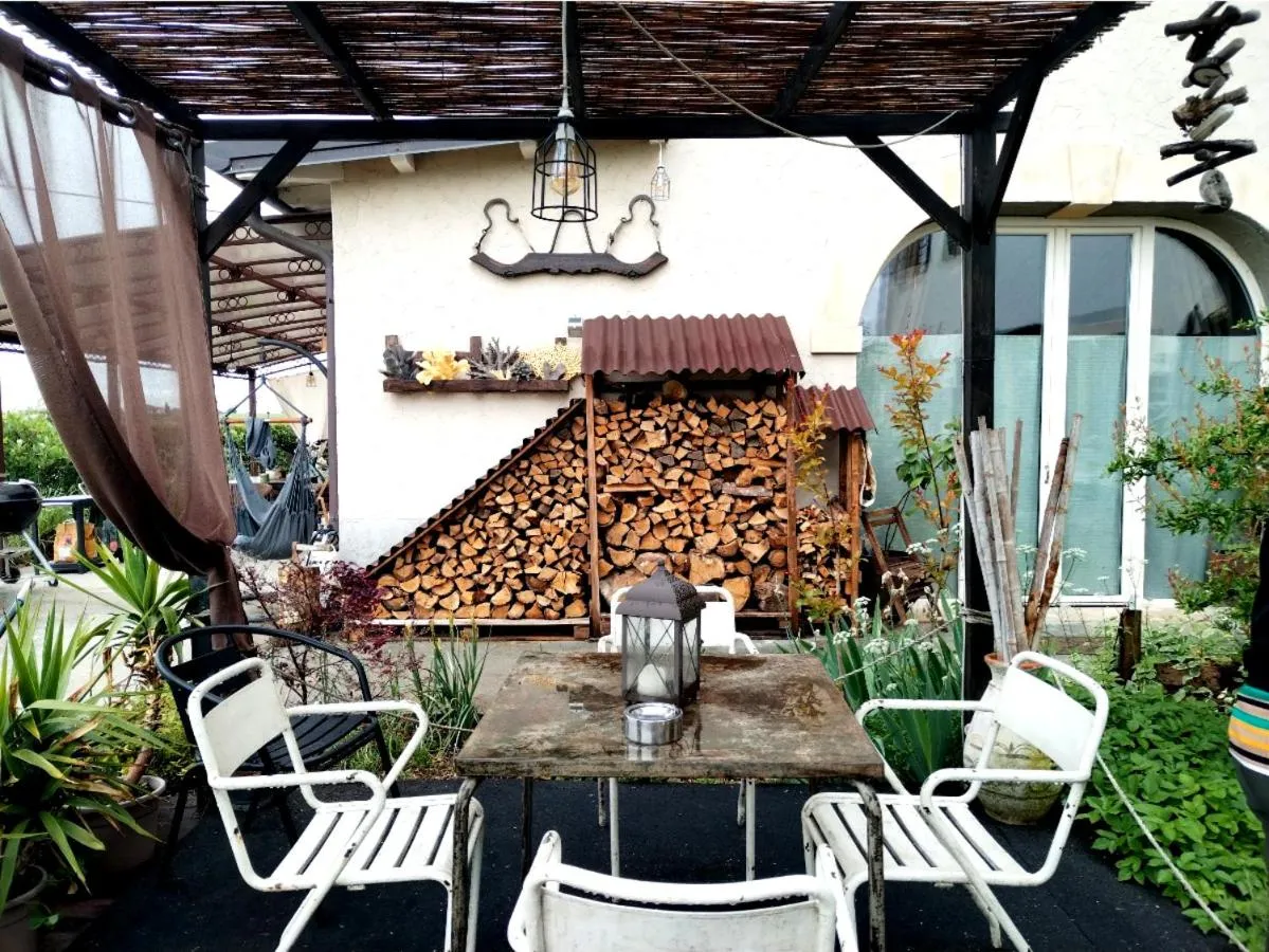 Property building in Ca' Blanca