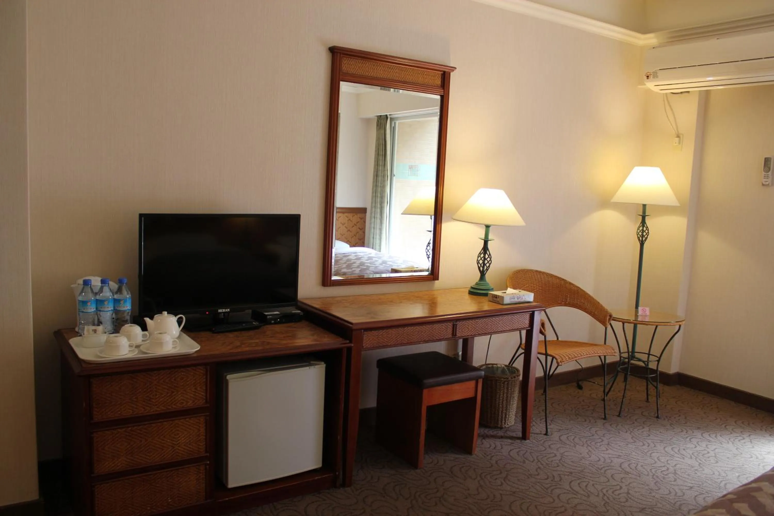 Photo of the whole room in Hoya Hotel