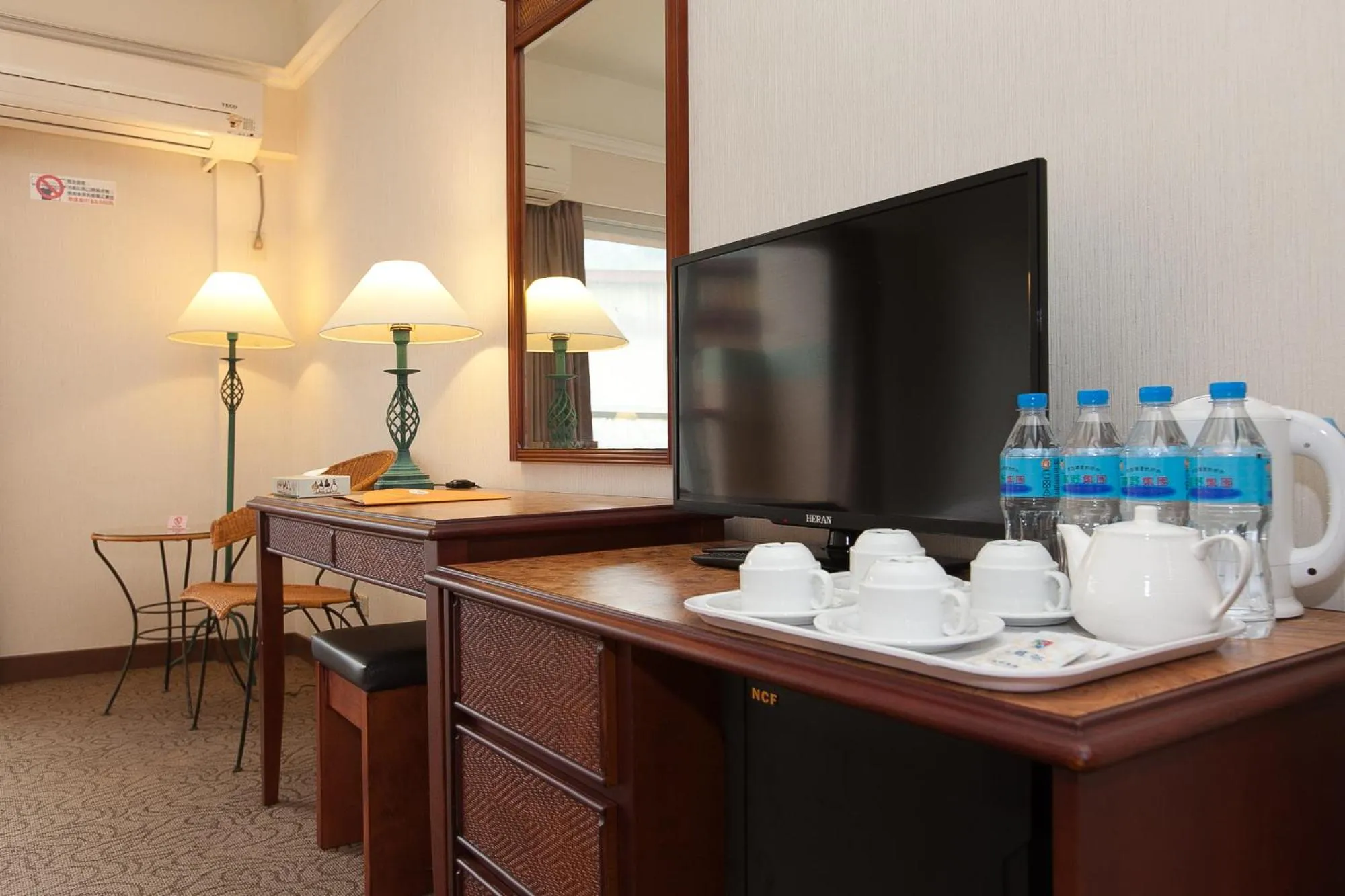 Photo of the whole room in Hoya Hotel