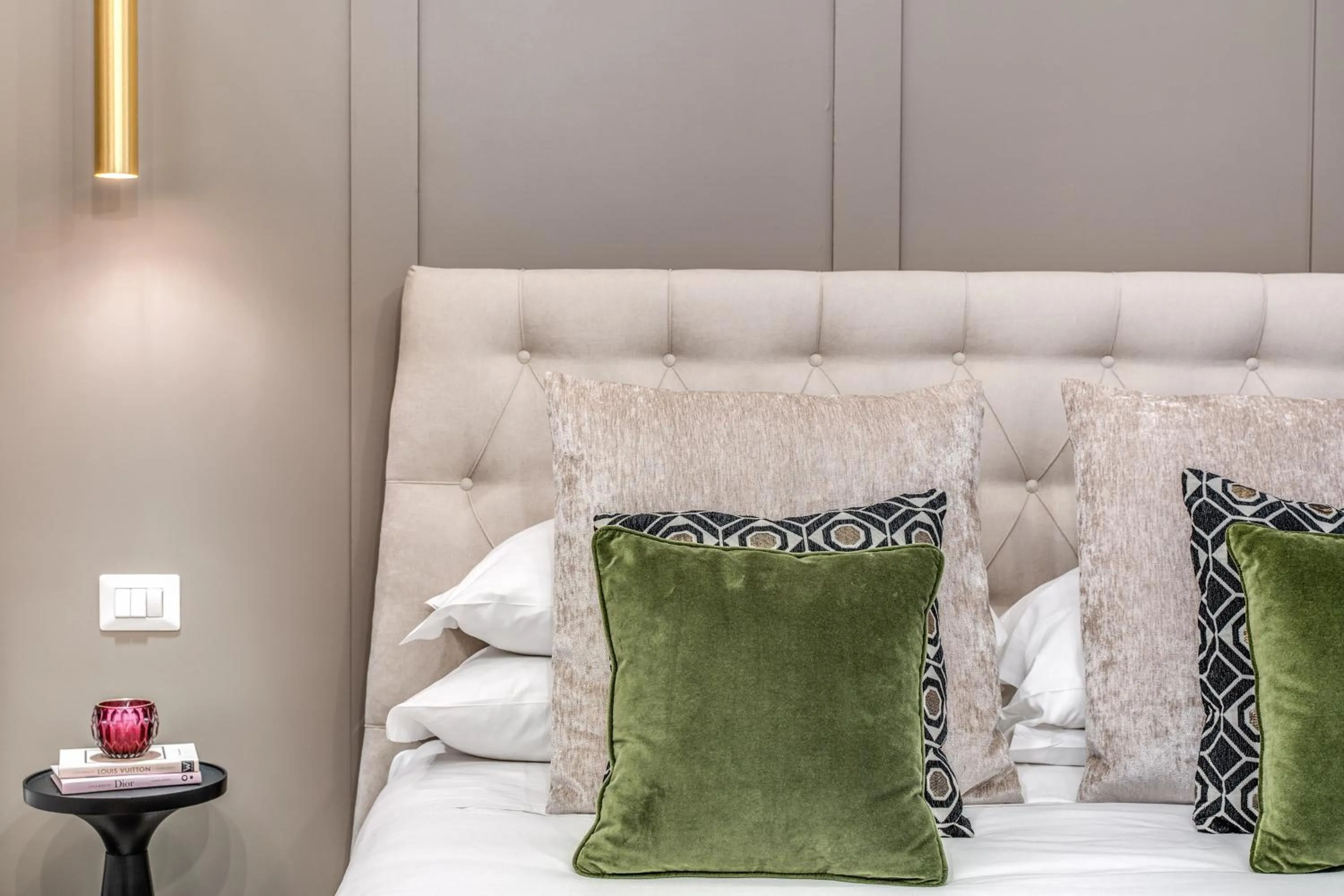 Bed in Borgognona Rooms