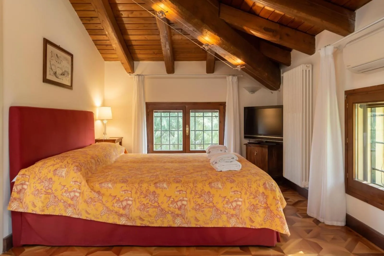 Bed in BolognaRoomscom - La Quercia