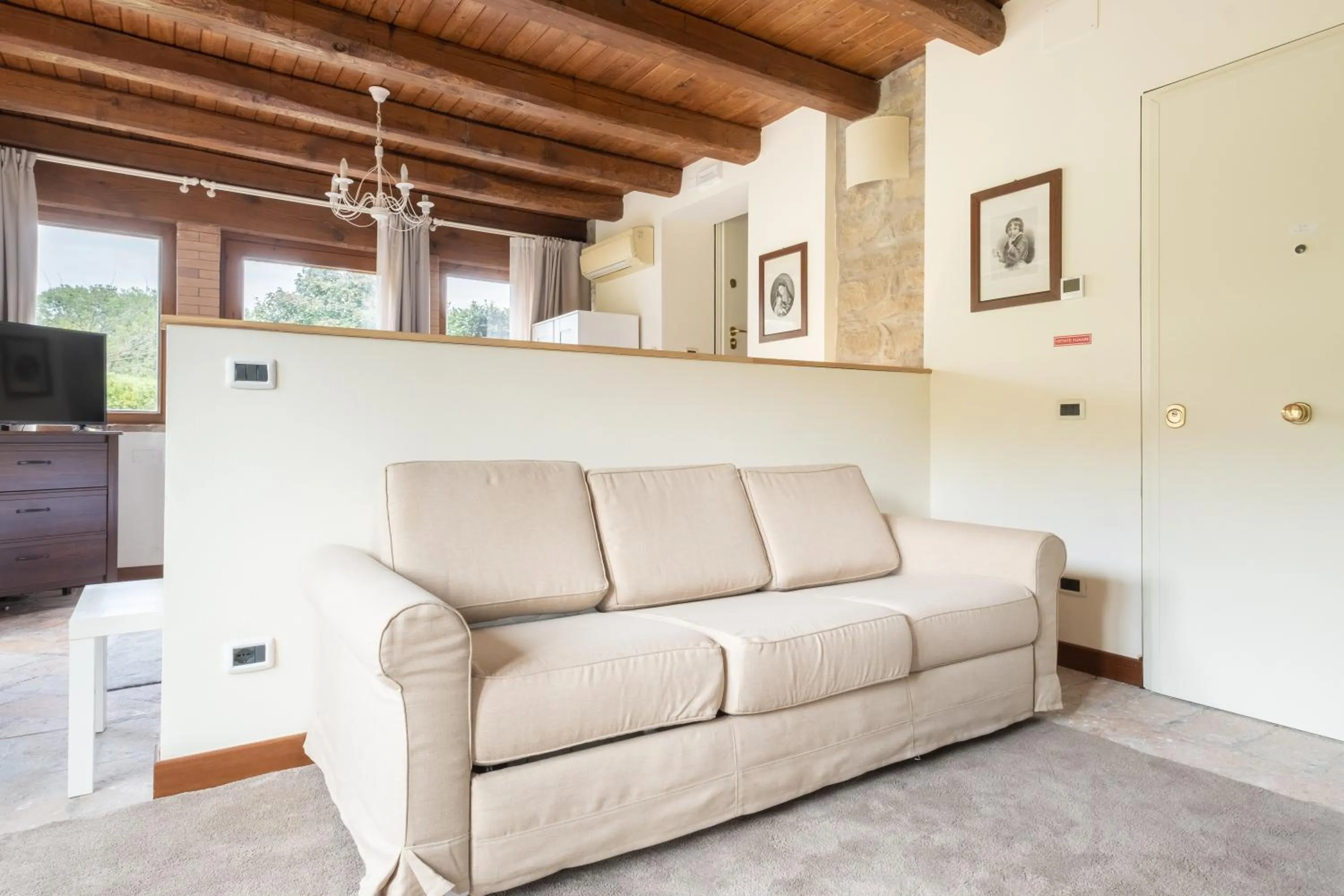 Seating area in BolognaRoomscom - La Quercia