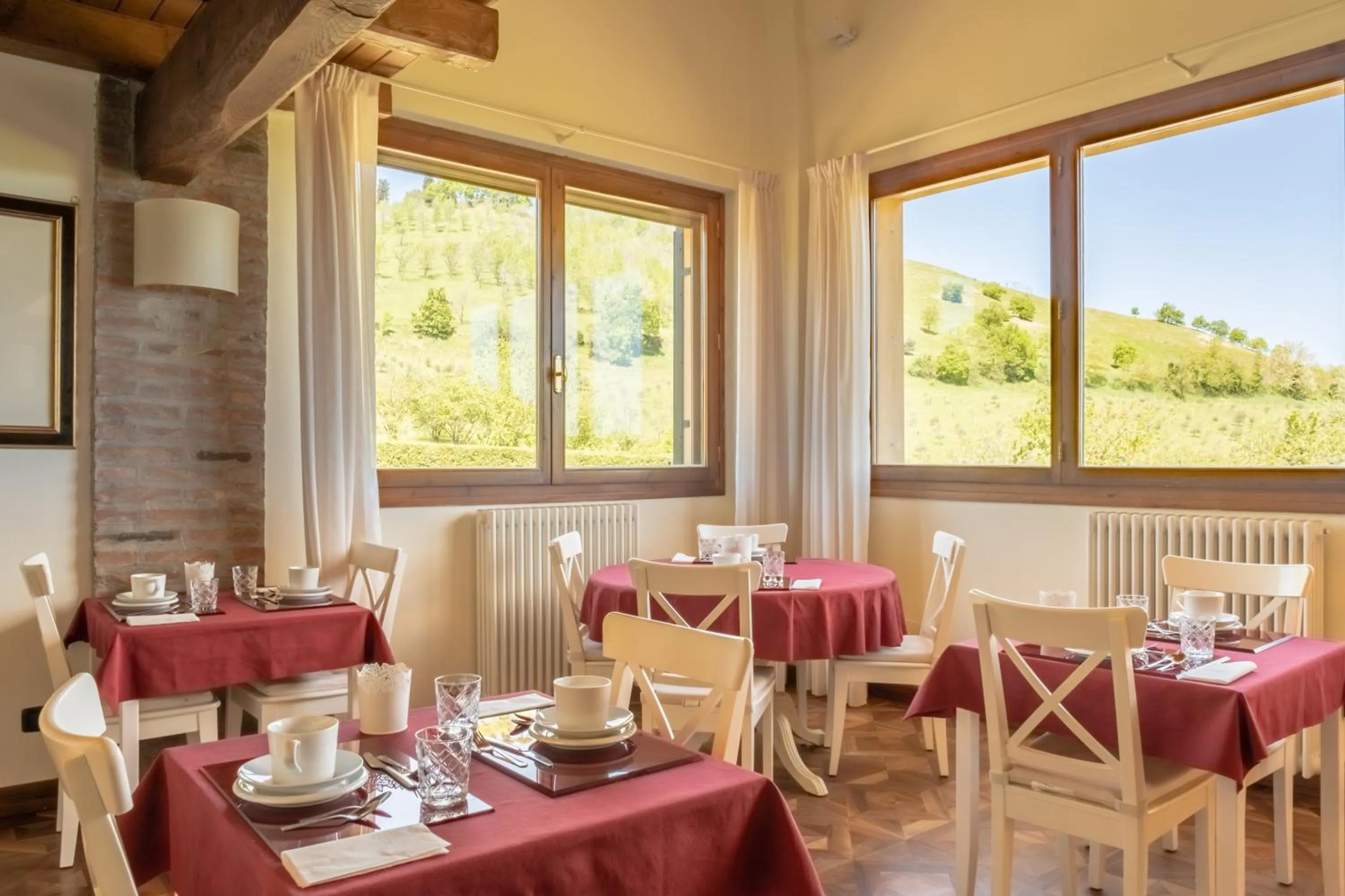 Continental breakfast in BolognaRoomscom - La Quercia