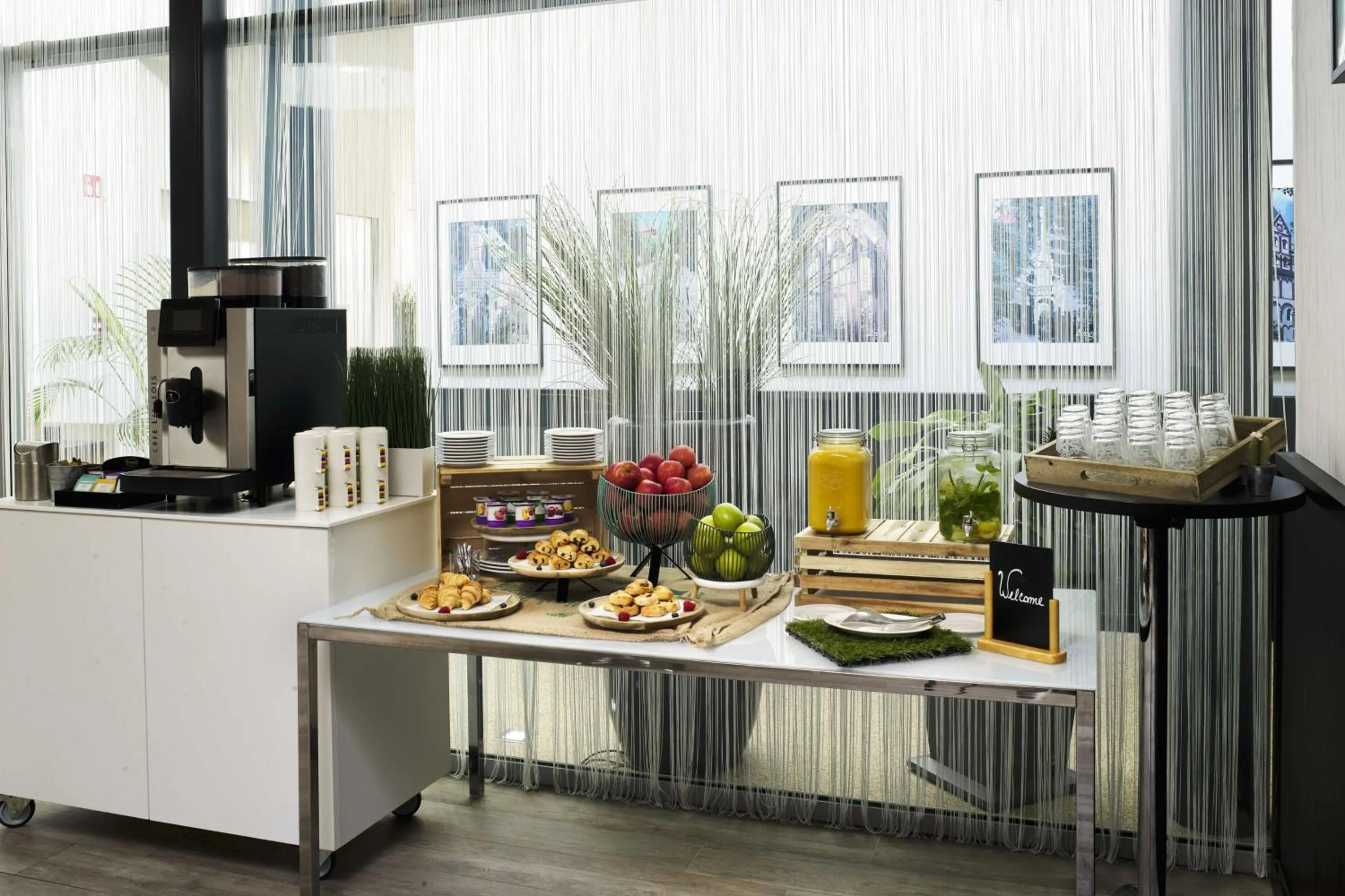 Meeting/conference room in Park Inn by Radisson Liege Airport