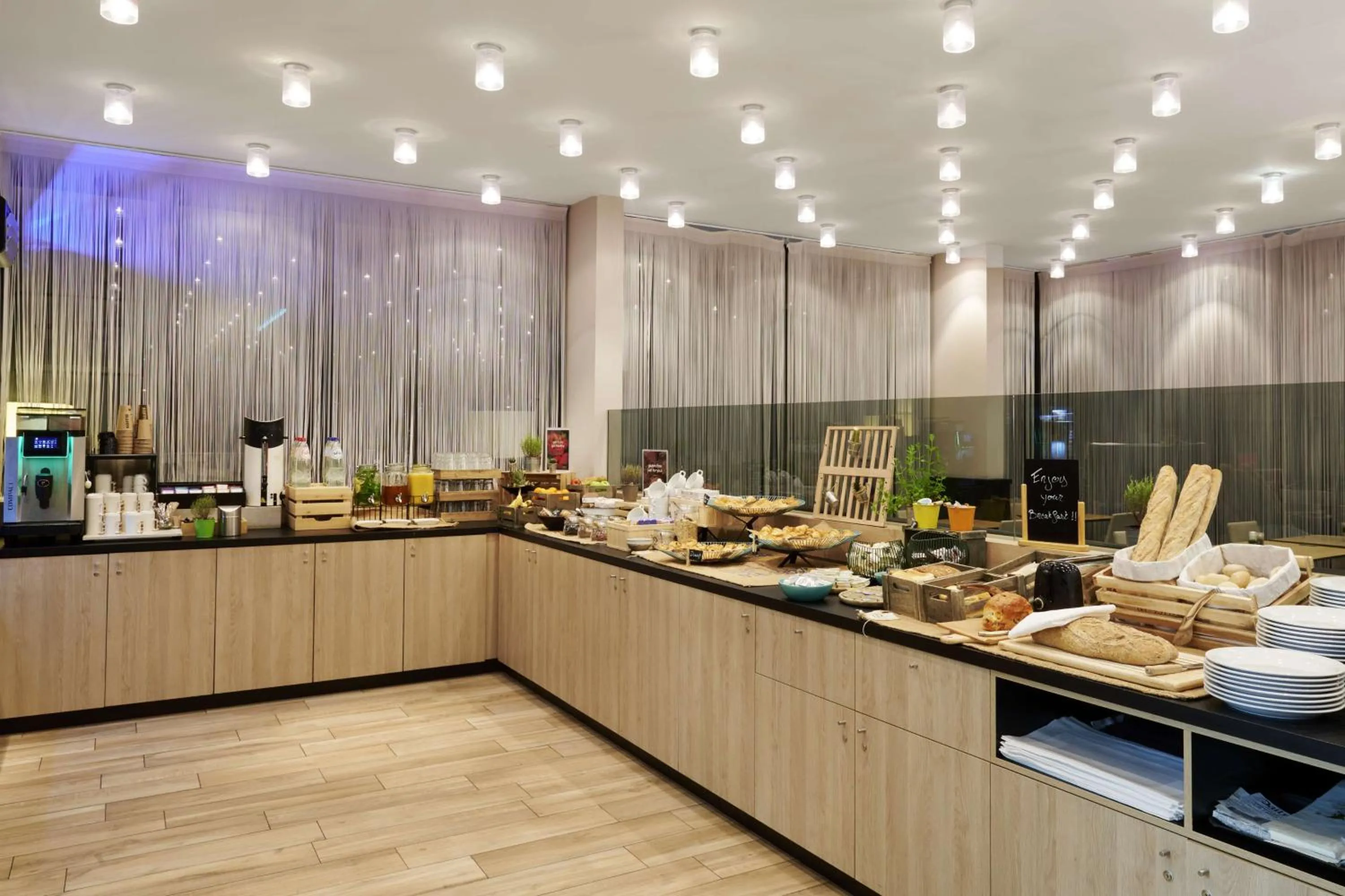 Breakfast in Park Inn by Radisson Liege Airport