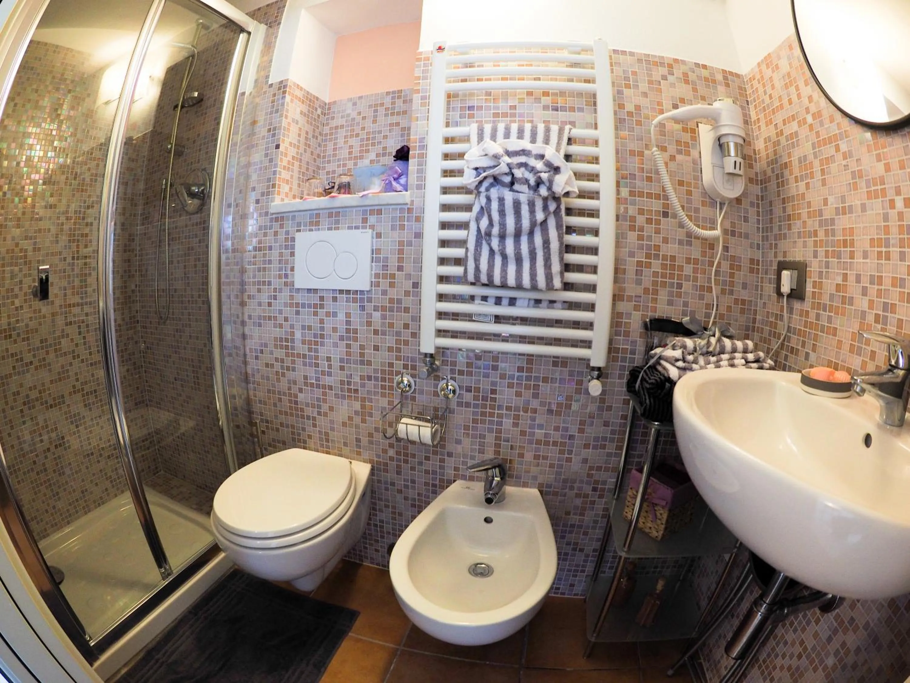 Bathroom in Pietra Di Mare