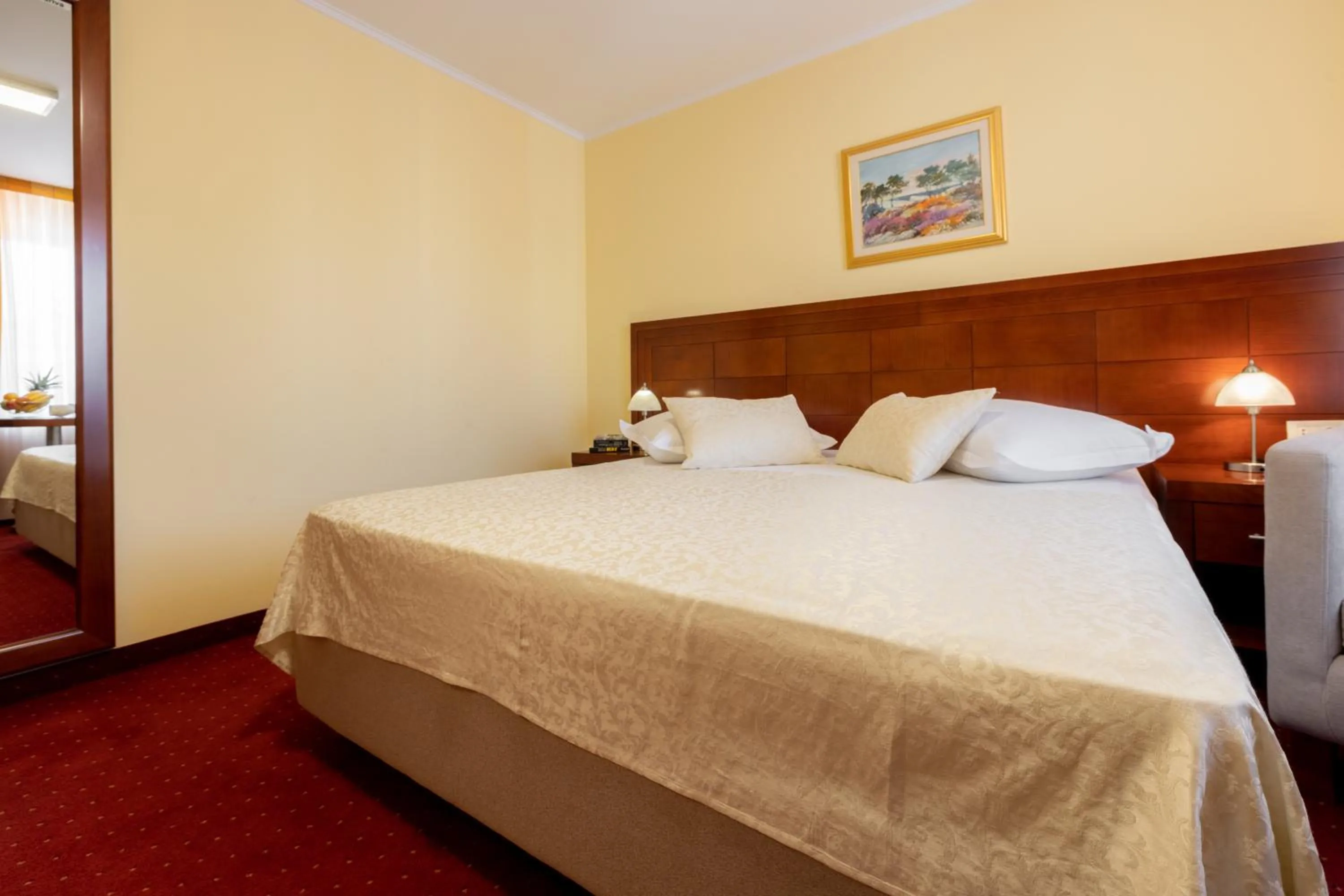 Photo of the whole room in Villa Riva