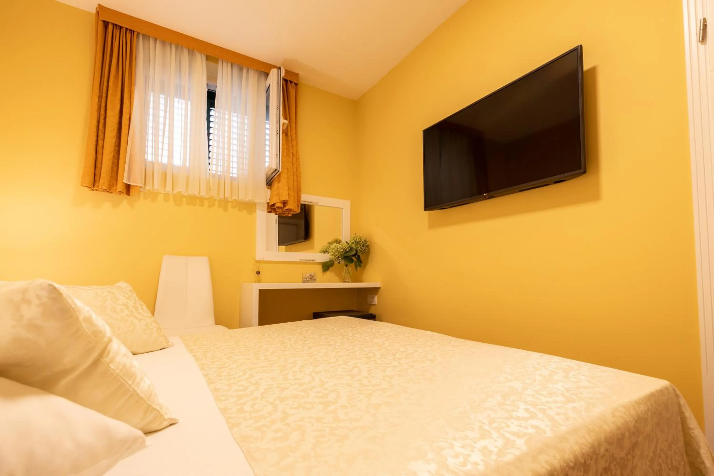 TV and multimedia in Villa Riva