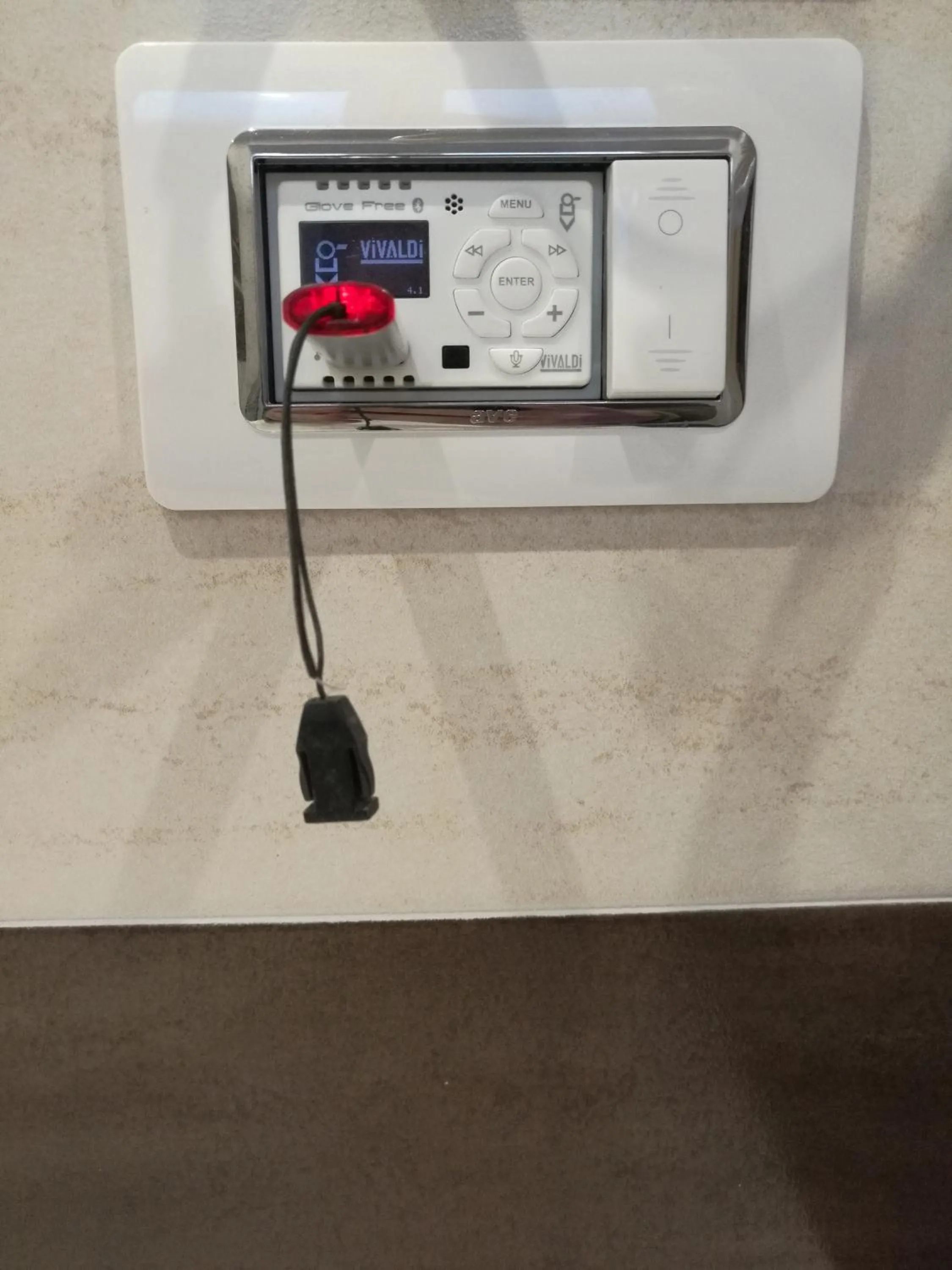 TV/Entertainment Center in Voyage Privè Deluxe