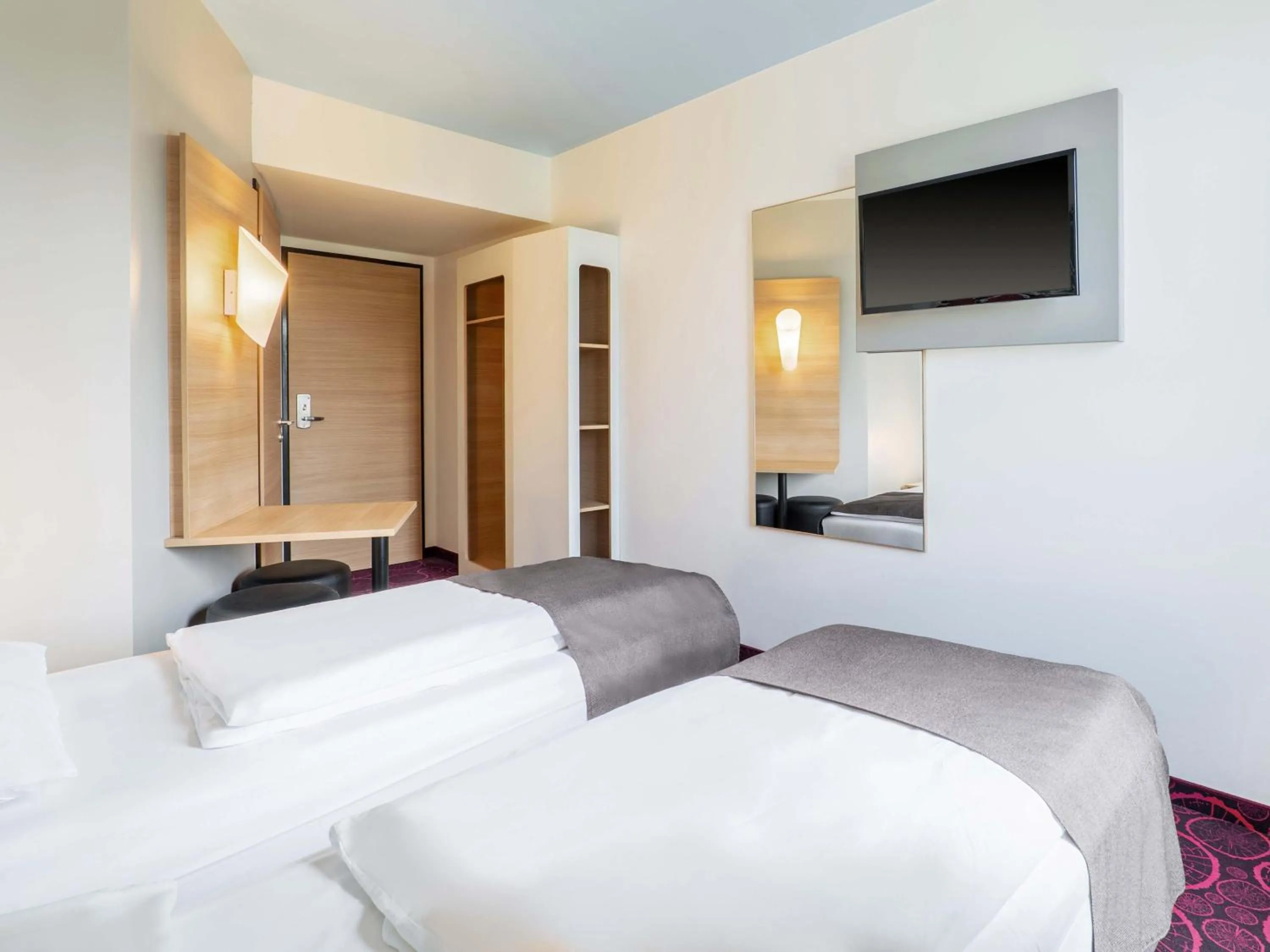 Bed in B&B Hotel Offenburg-City