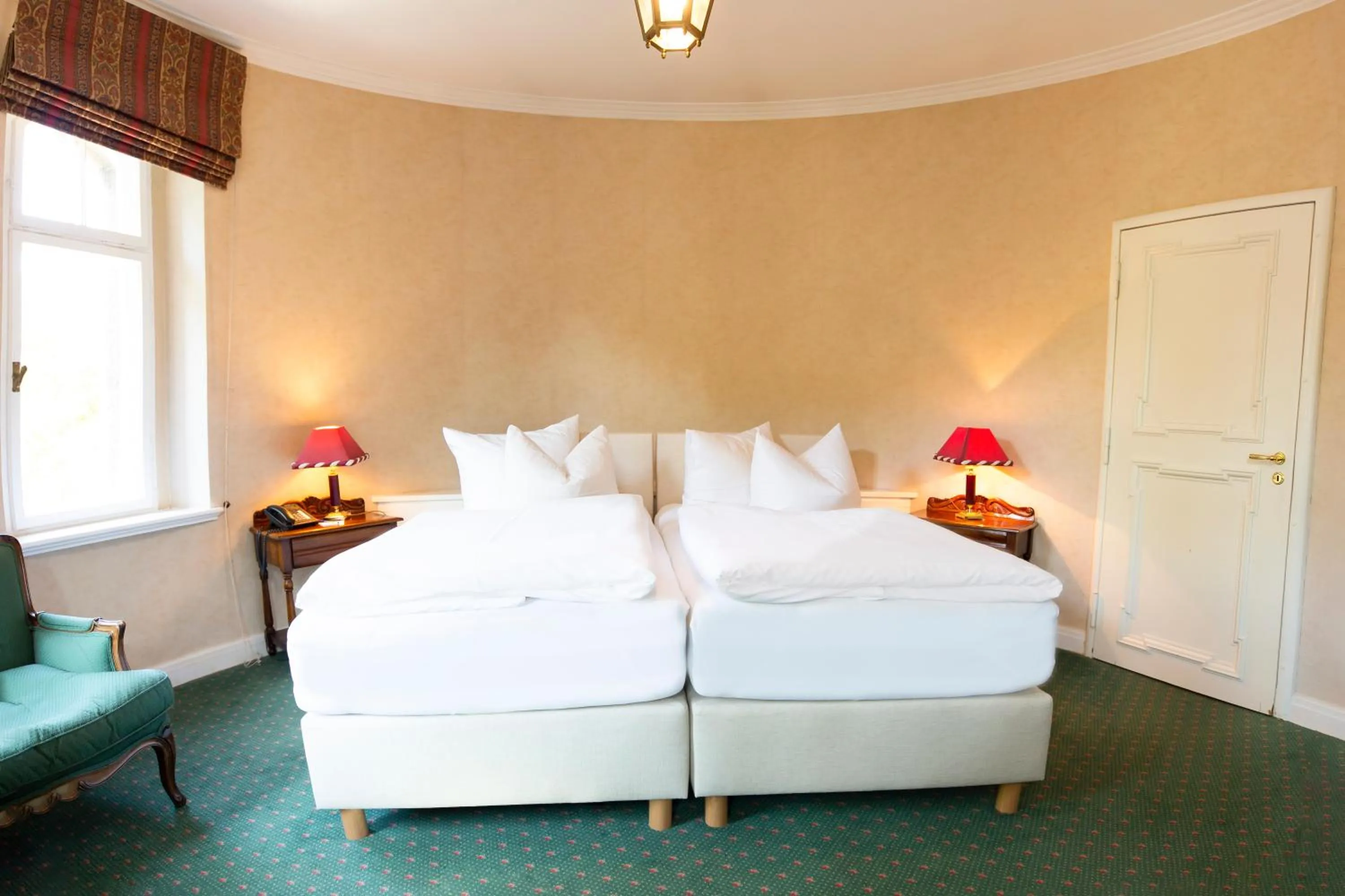 Day, Bed in Schlosshotel Villa Westerberge