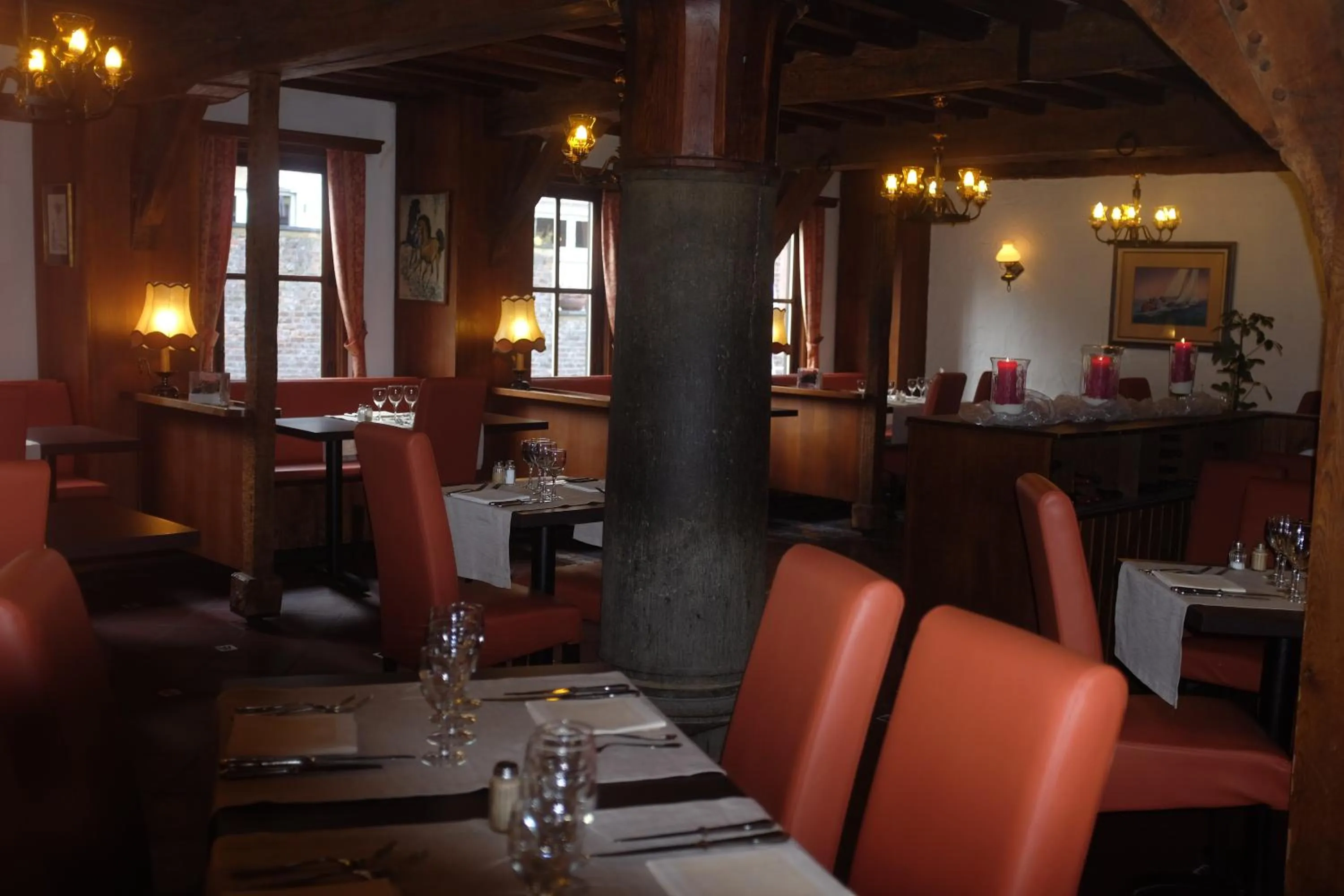 Restaurant/places to eat in Le Relais Du Marquis