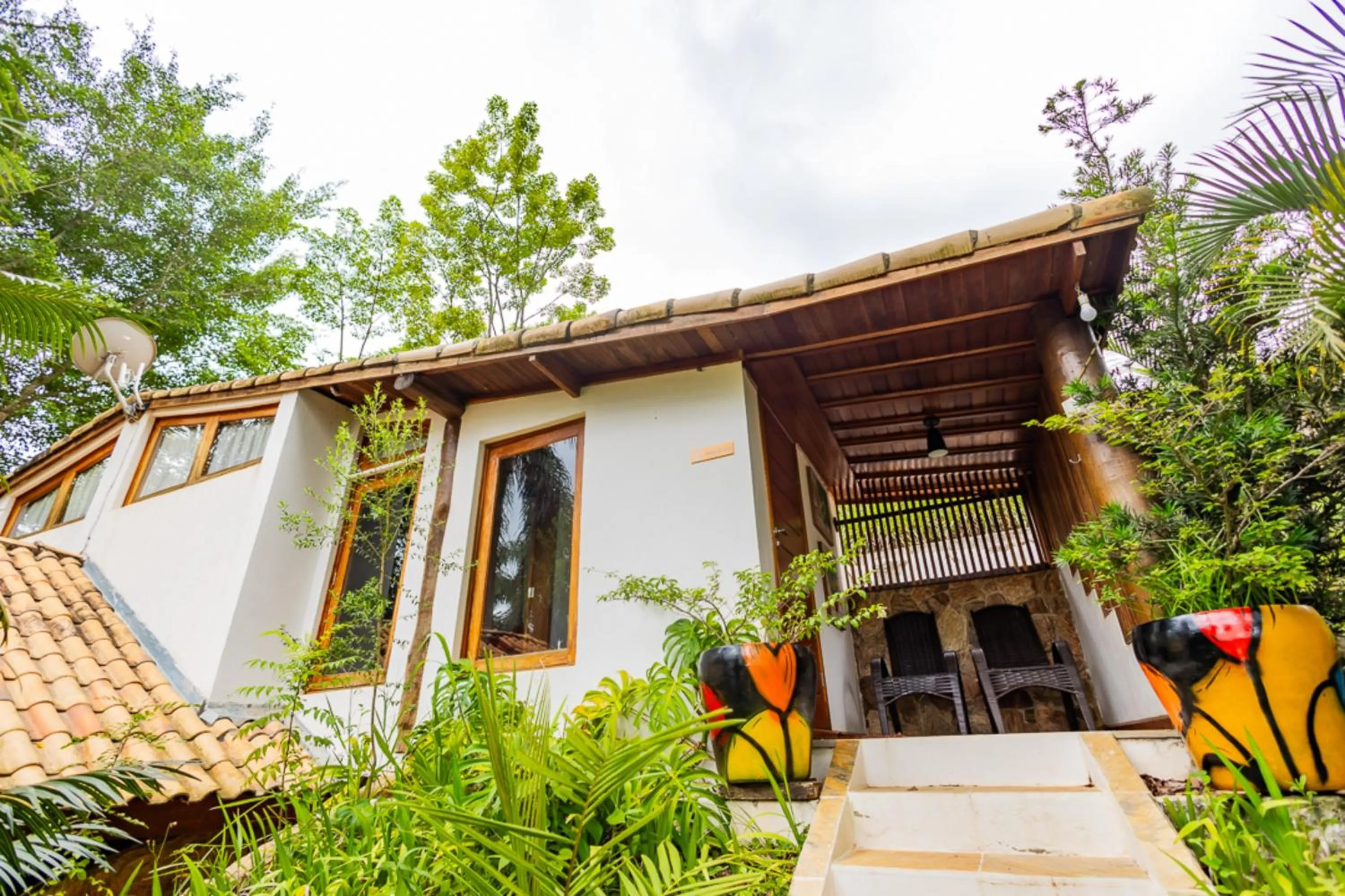 Patio in Putini Pousada e Hotel by OYO