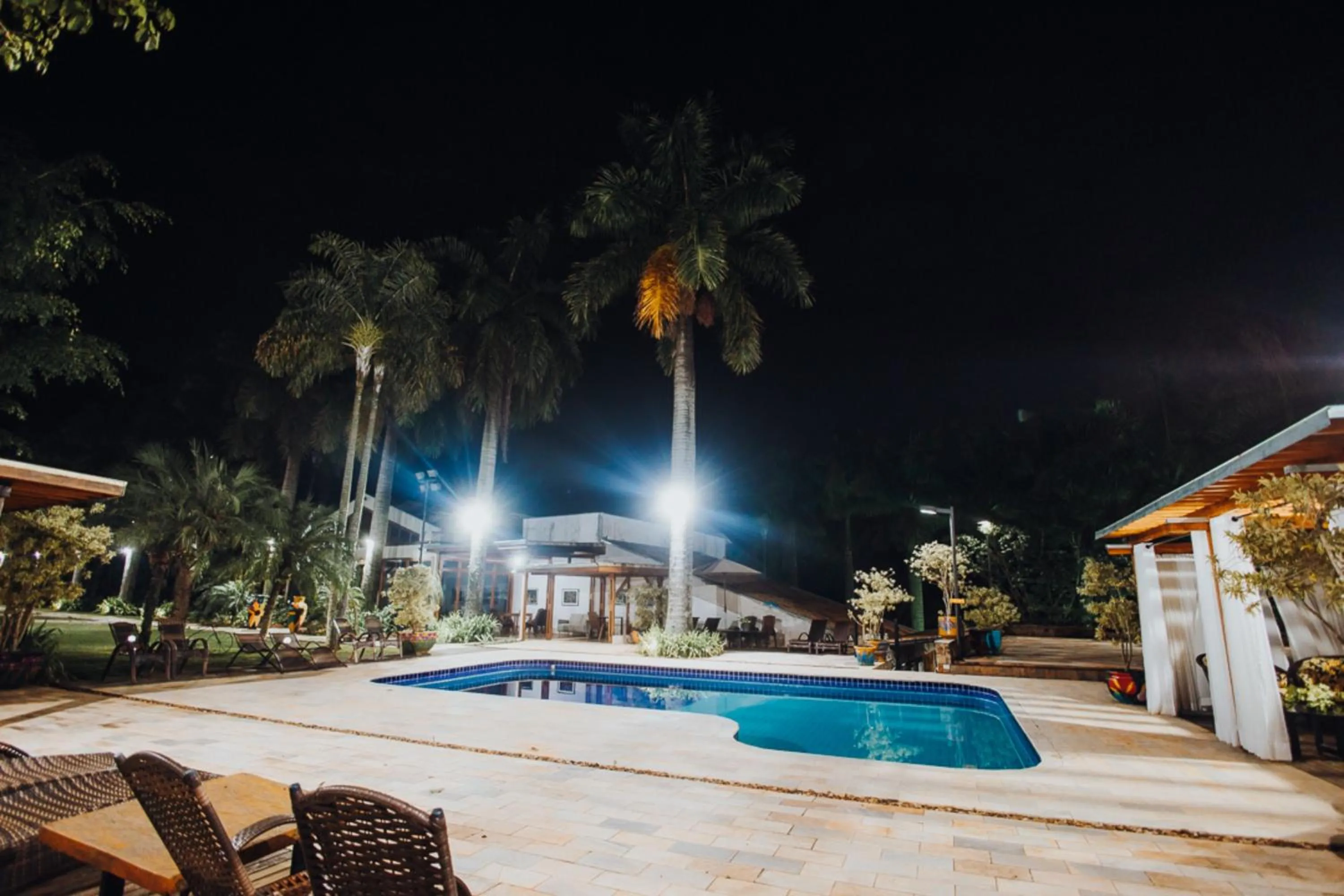 Night in Putini Pousada e Hotel by OYO