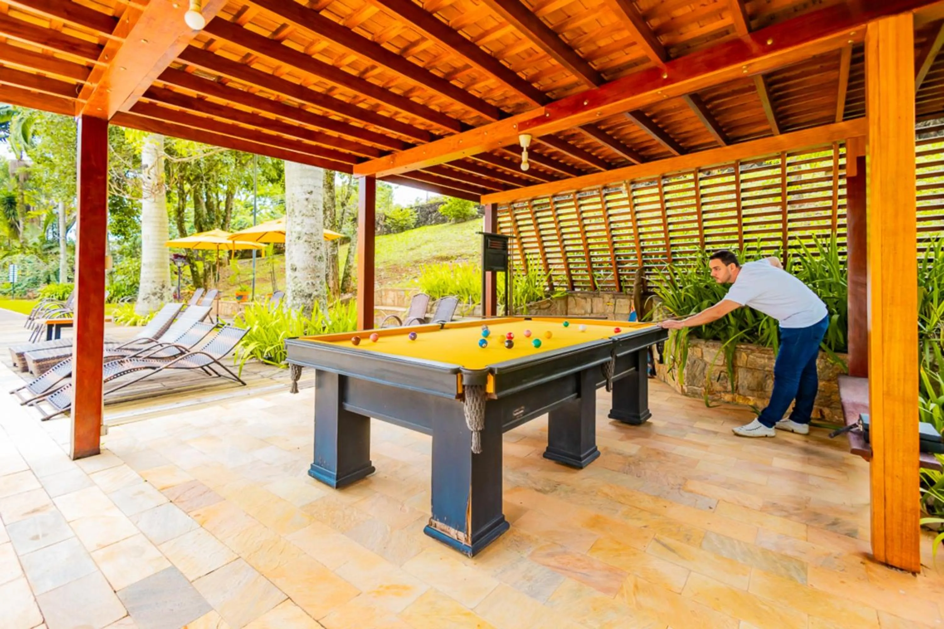 Billiard in Putini Pousada e Hotel by OYO