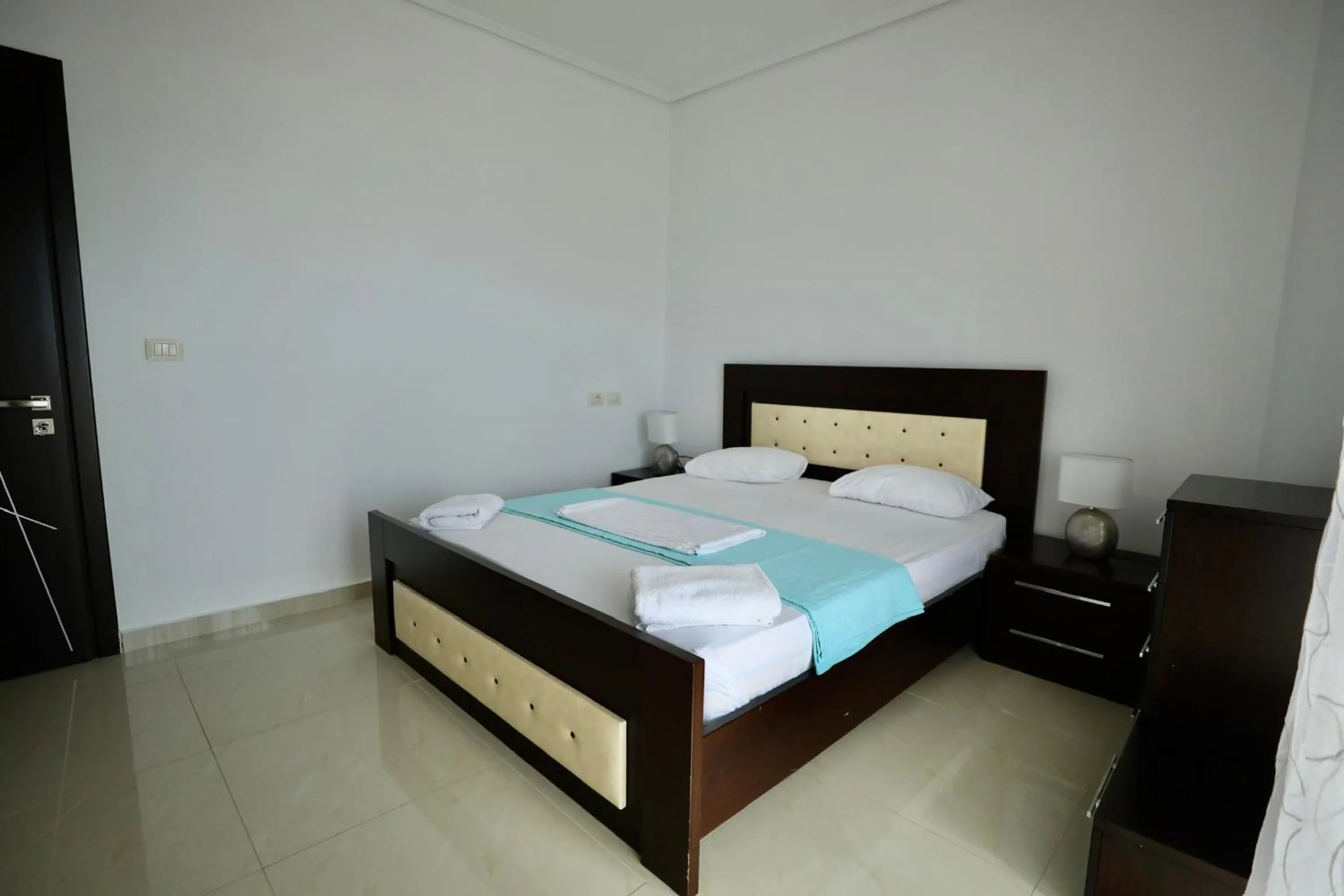 Apartment with Sea View in Kristi Apartments