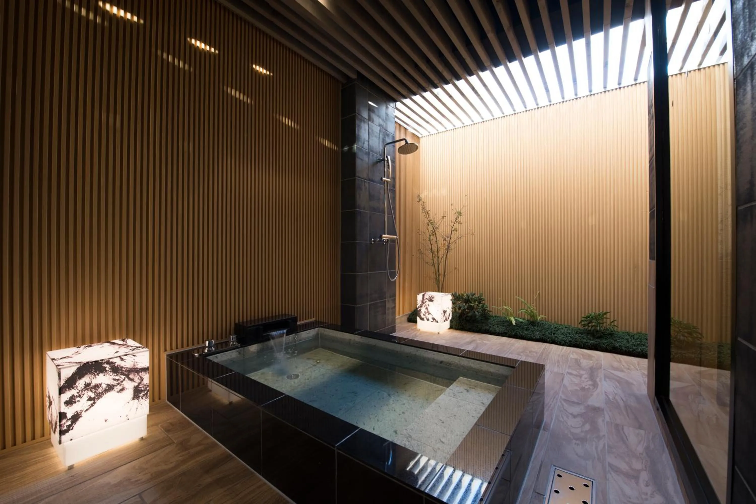 Bathroom in Hotel Zen Rikyu Yokohama Hazawa