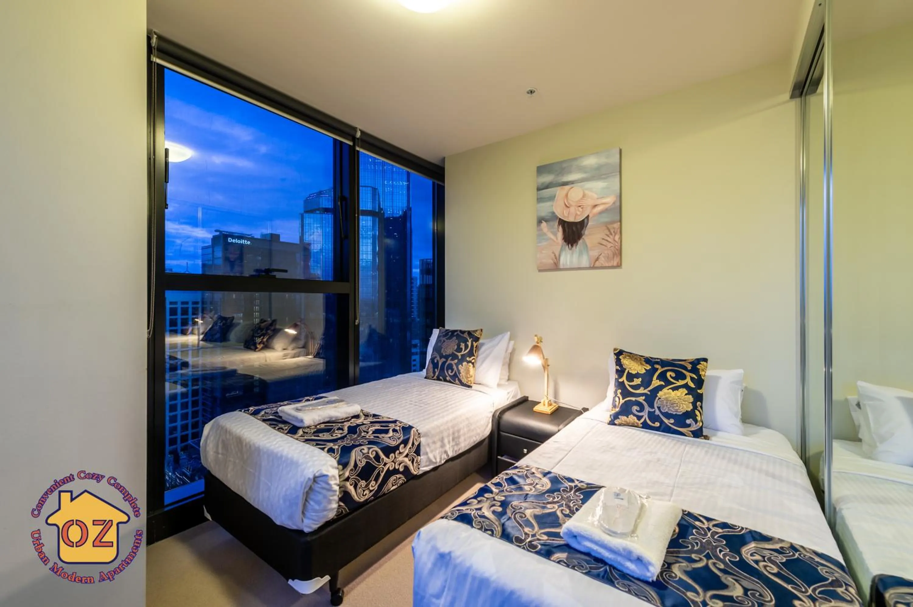 Bedroom, Bed in Aussie Escape Apartments-Skyline Collins Tower