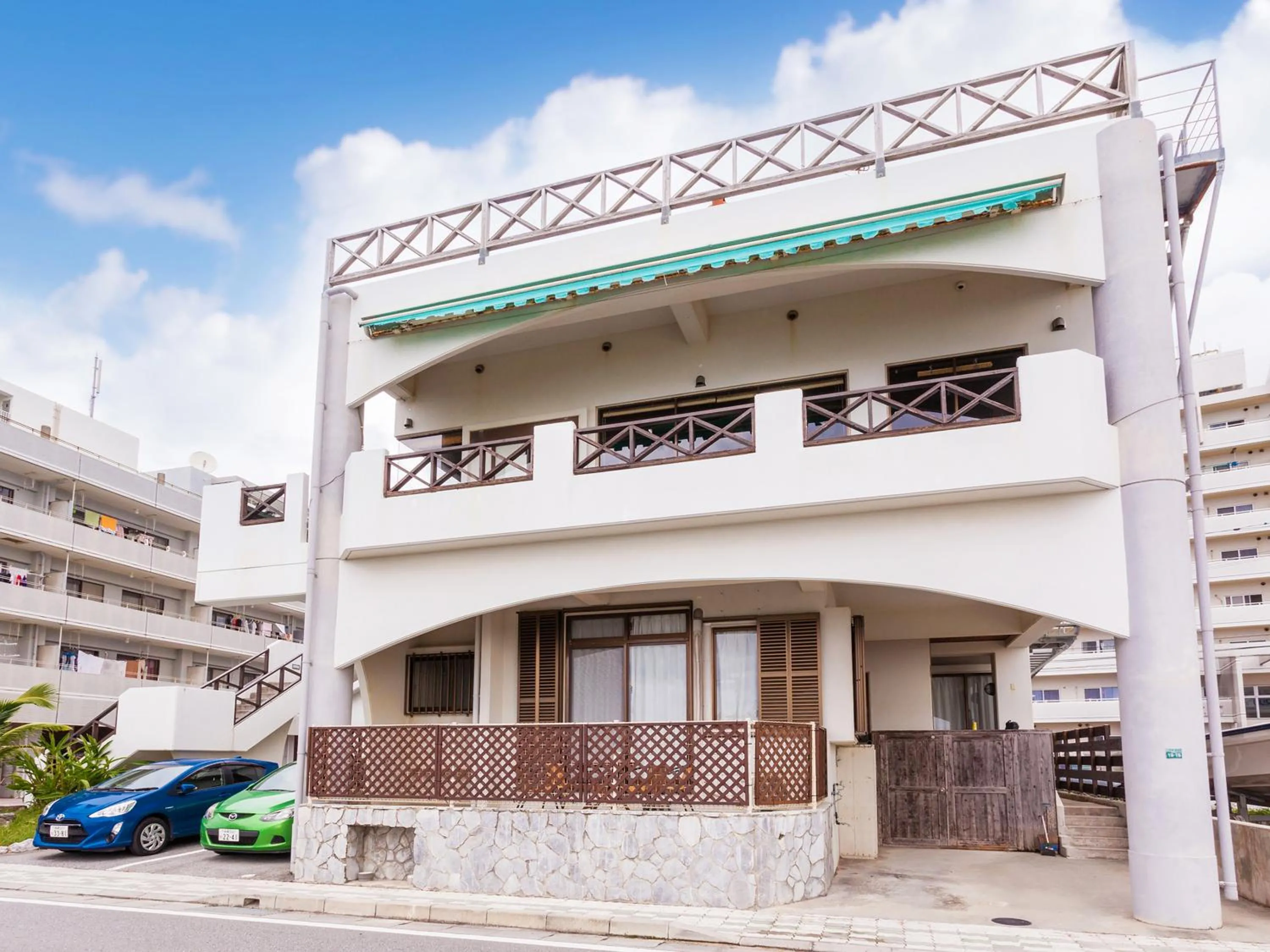 Property building in Kariyushi Condominium Resort Sea Side House