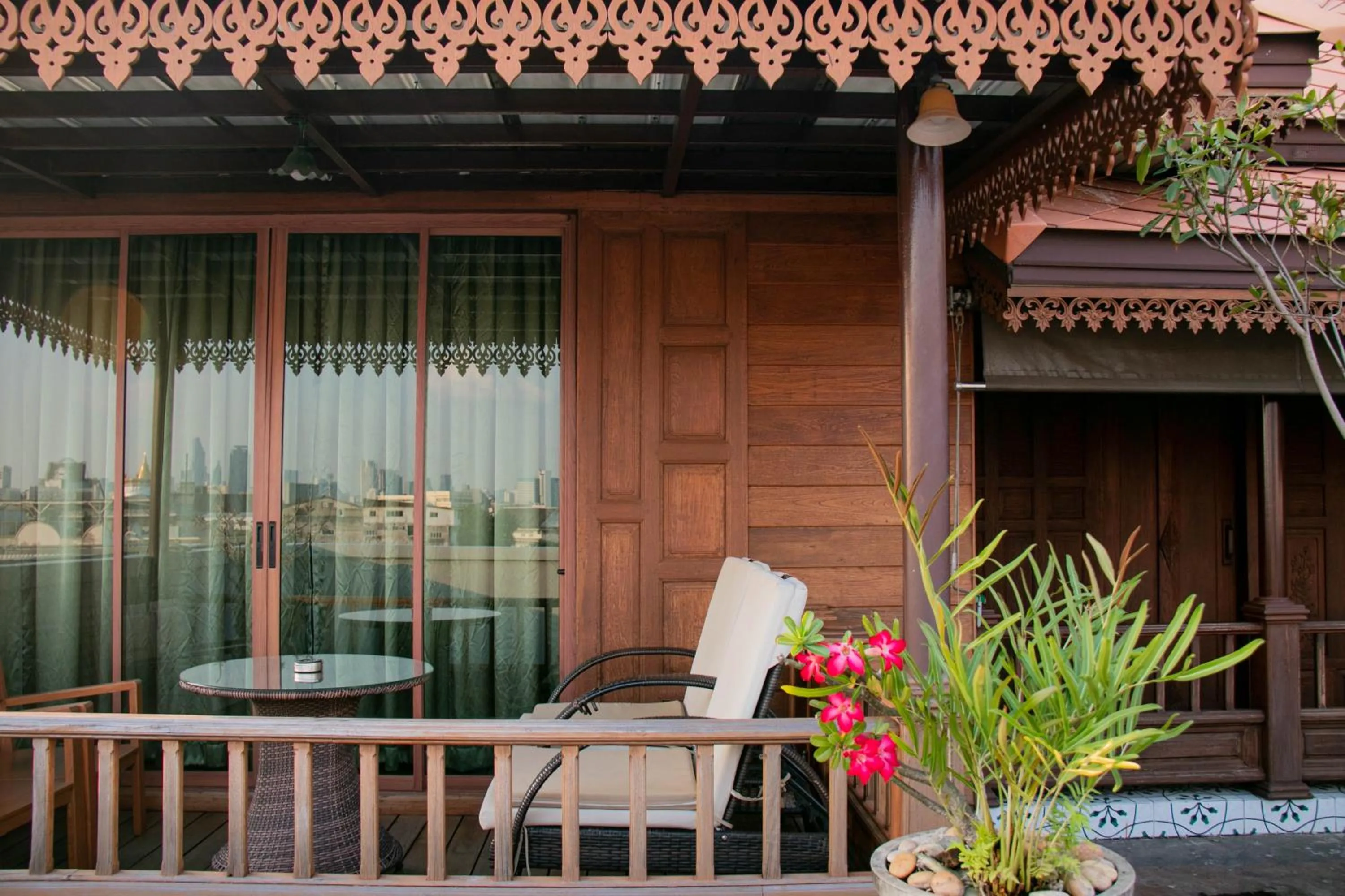 Property building in Lamphu Tree House Boutique Hotel