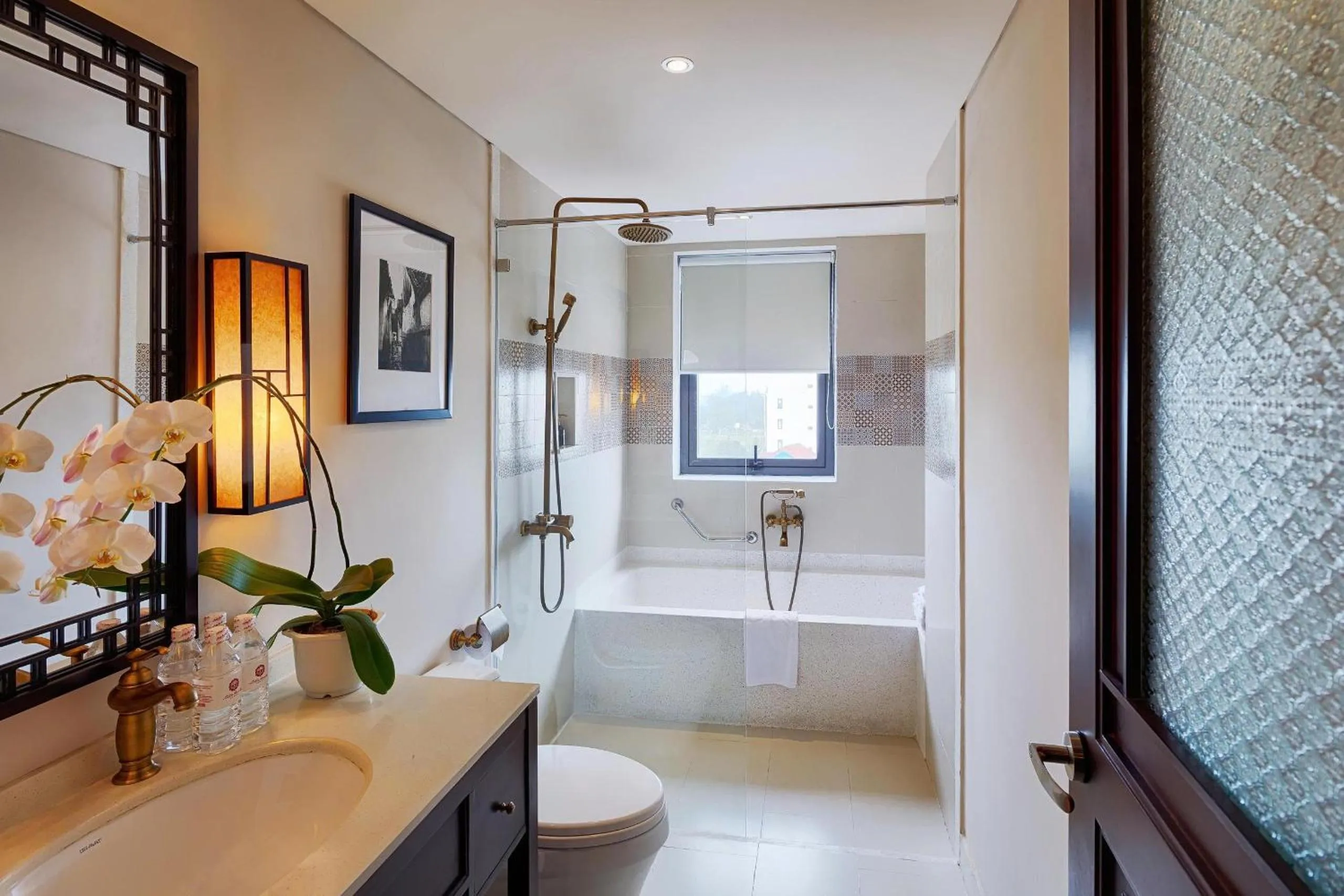 Shower in Wyndham Garden Hoi An Cua Dai Beach